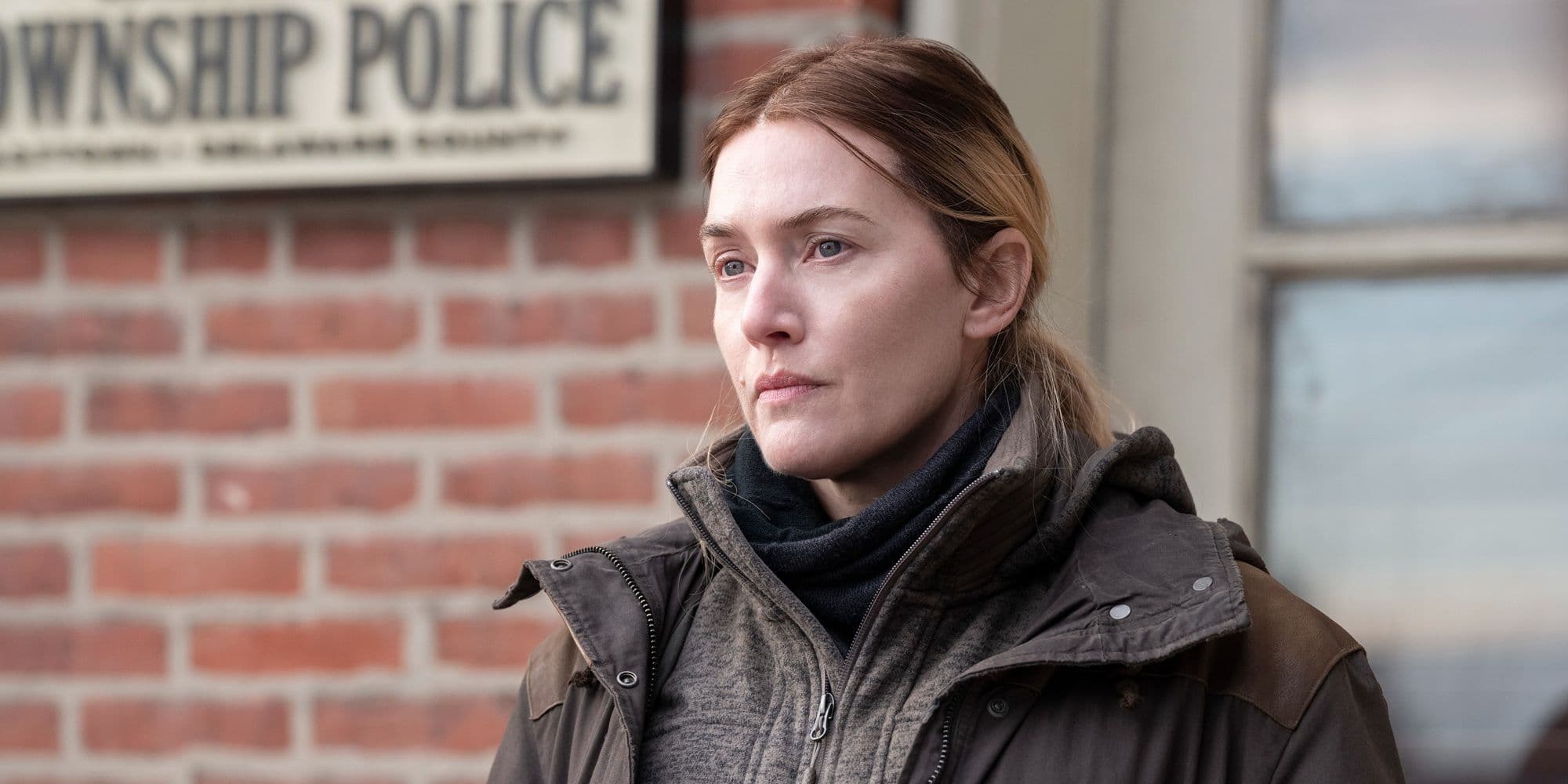HBO's 96% RT Crime Drama Revives Mare of Easttown for Historic Crossover series breakdown cover image