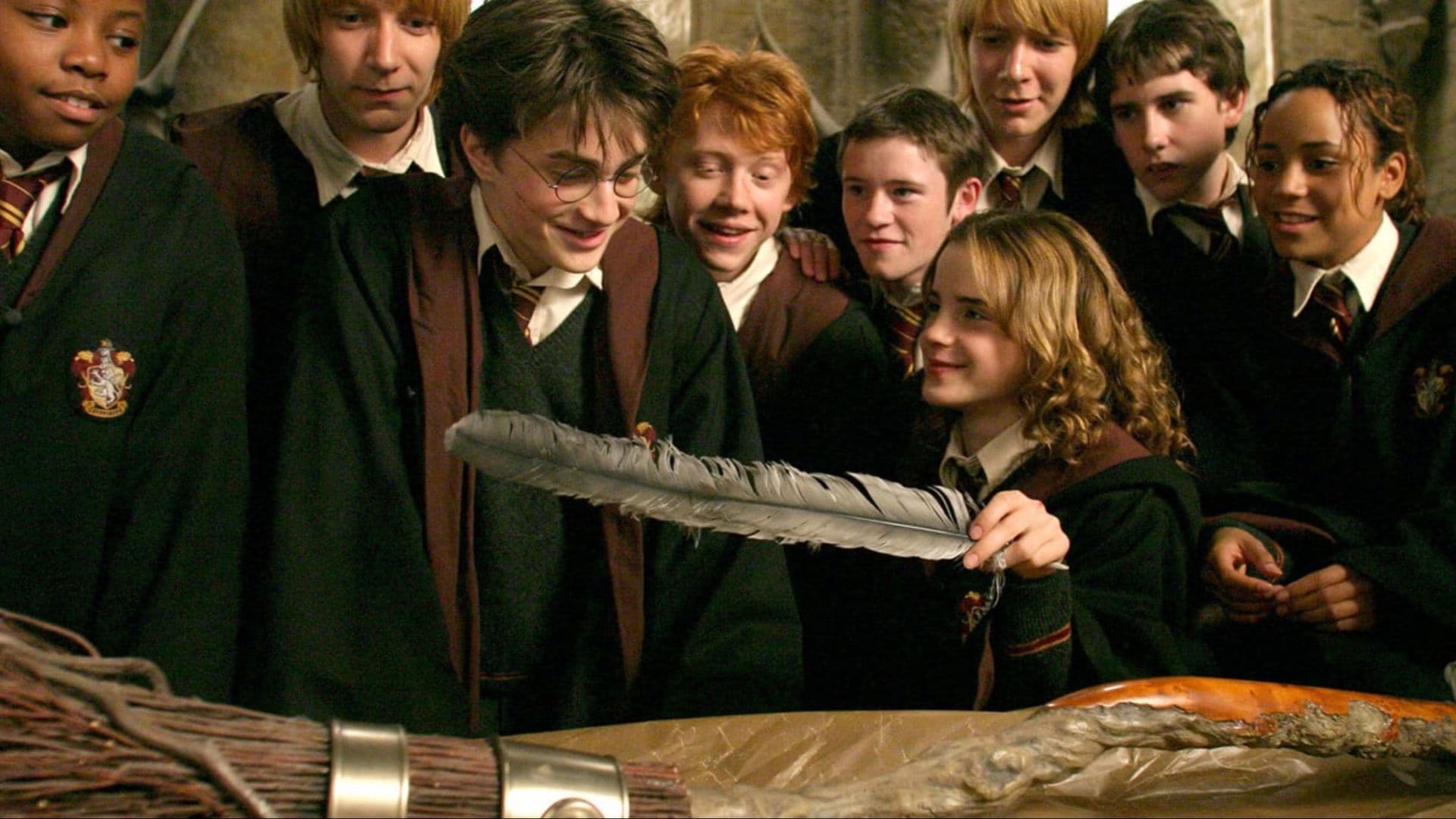 22 Years Ago, Harry Potter and the Prisoner of Azkaban Became An All-Time Fantasy Masterpiece movies breakdown cover image
