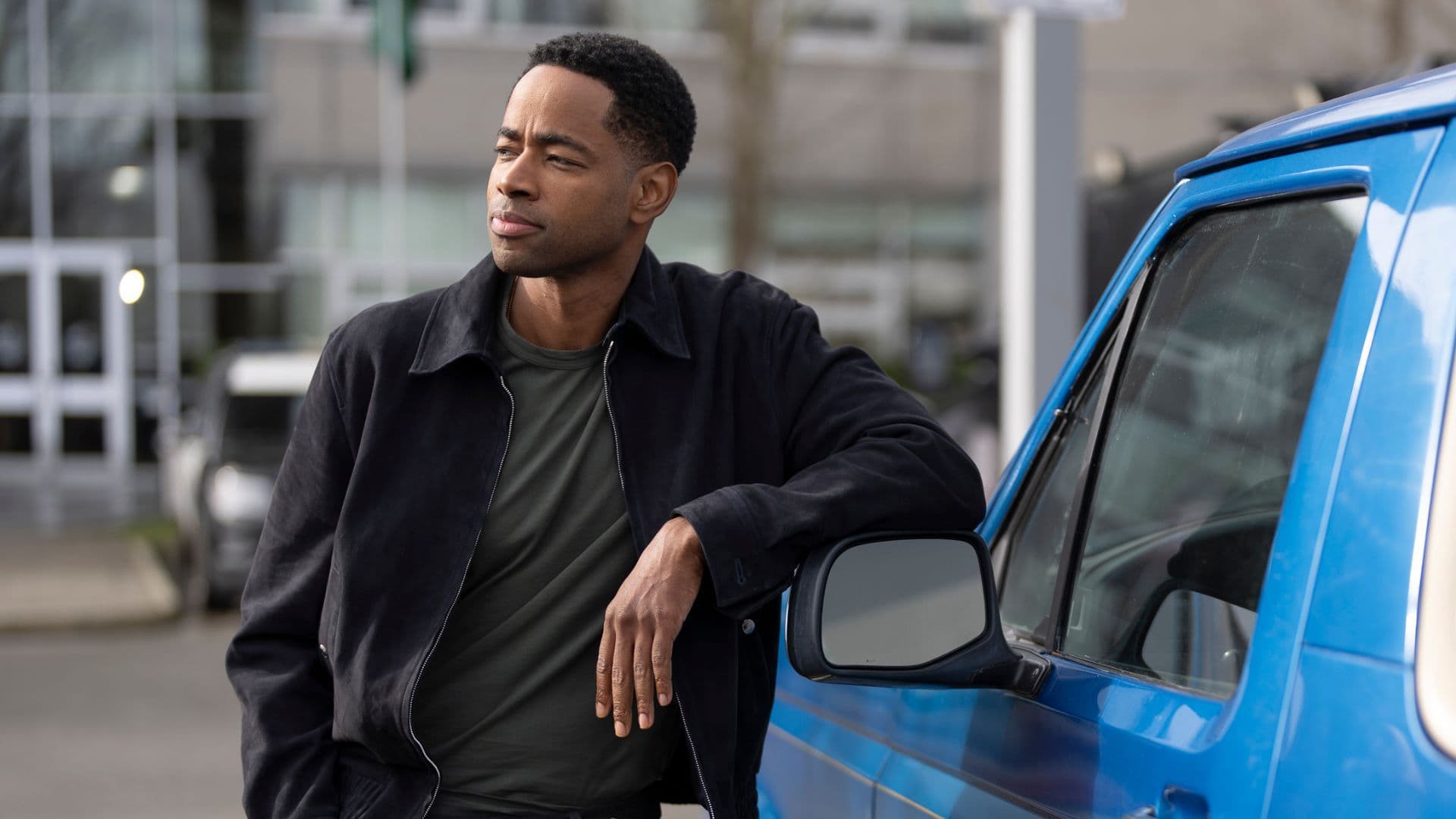 The Rookie Spinoff Star Explains What Makes the New Show Different: 'A Little Bit More Rugged' series breakdown cover image