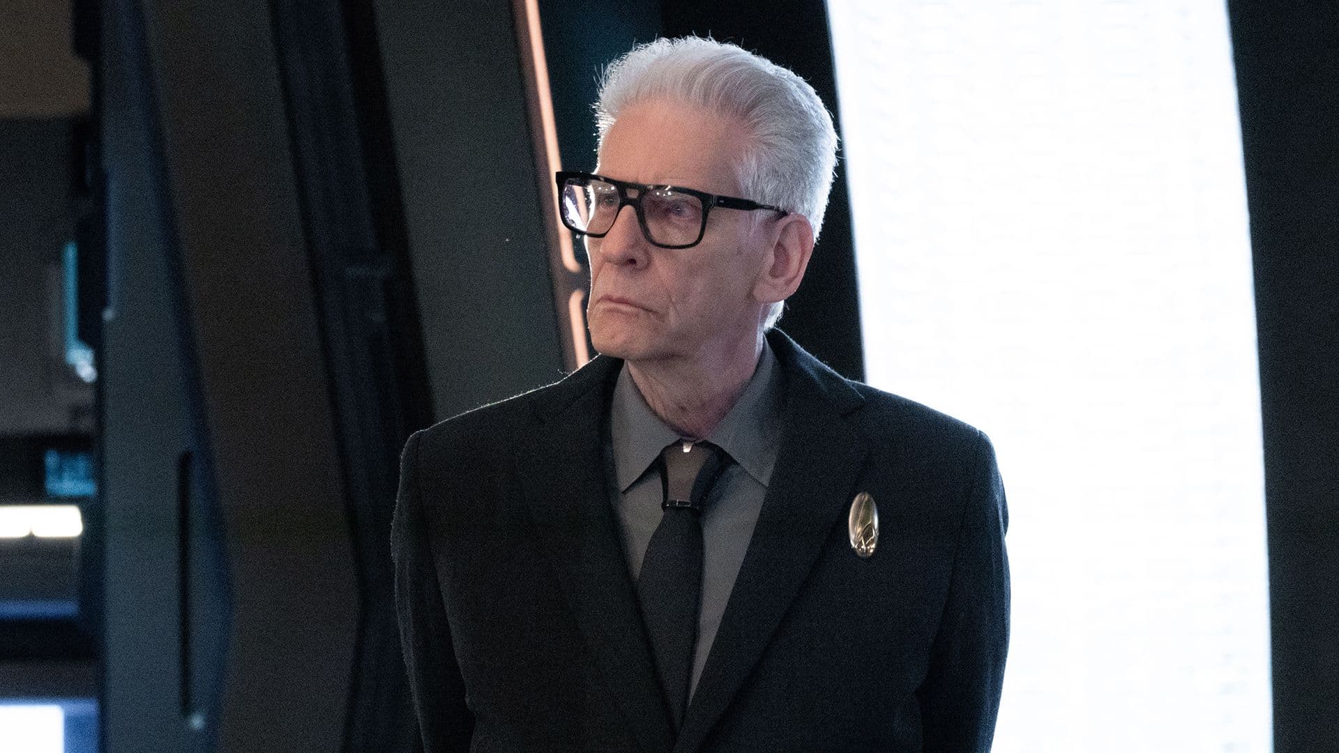 Discovery: Why Doctor Kovich's Real Name Has Major Star Trek Implications TV breakdown cover image