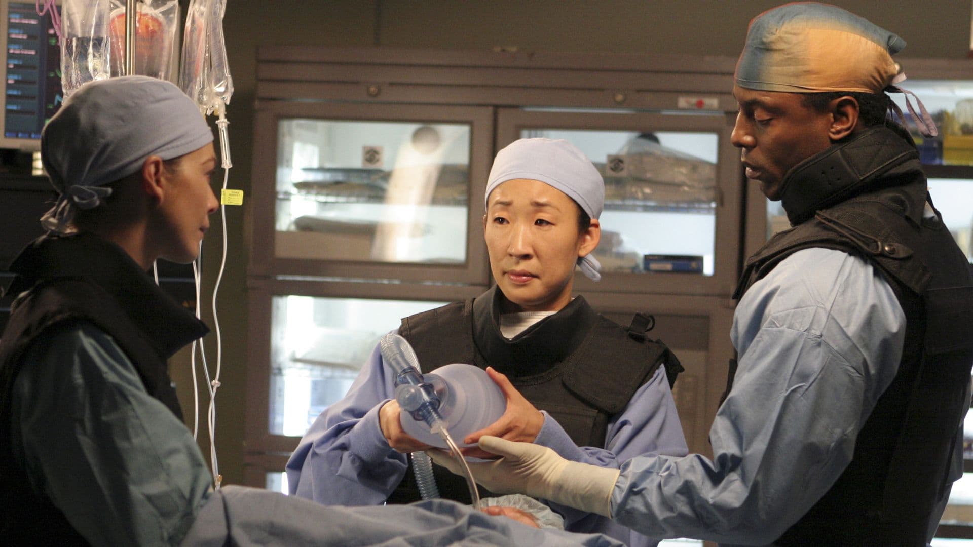 The One Grey's Anatomy Character Shonda Rhimes Regrets Killing Isn't Who Fans Expect cover image