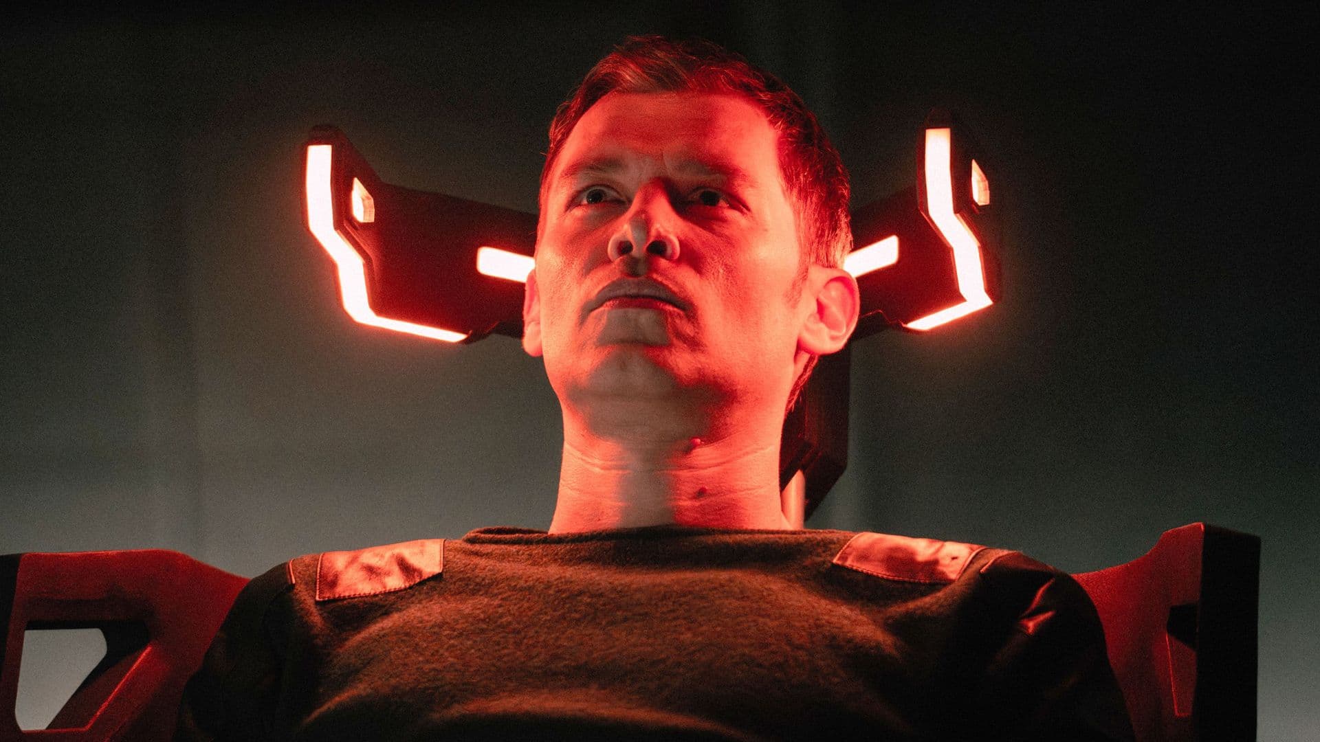 Paramount+'s 2-Season Action Sleeper Is Still the Best Military Sci-Fi Show on Streaming cover image
