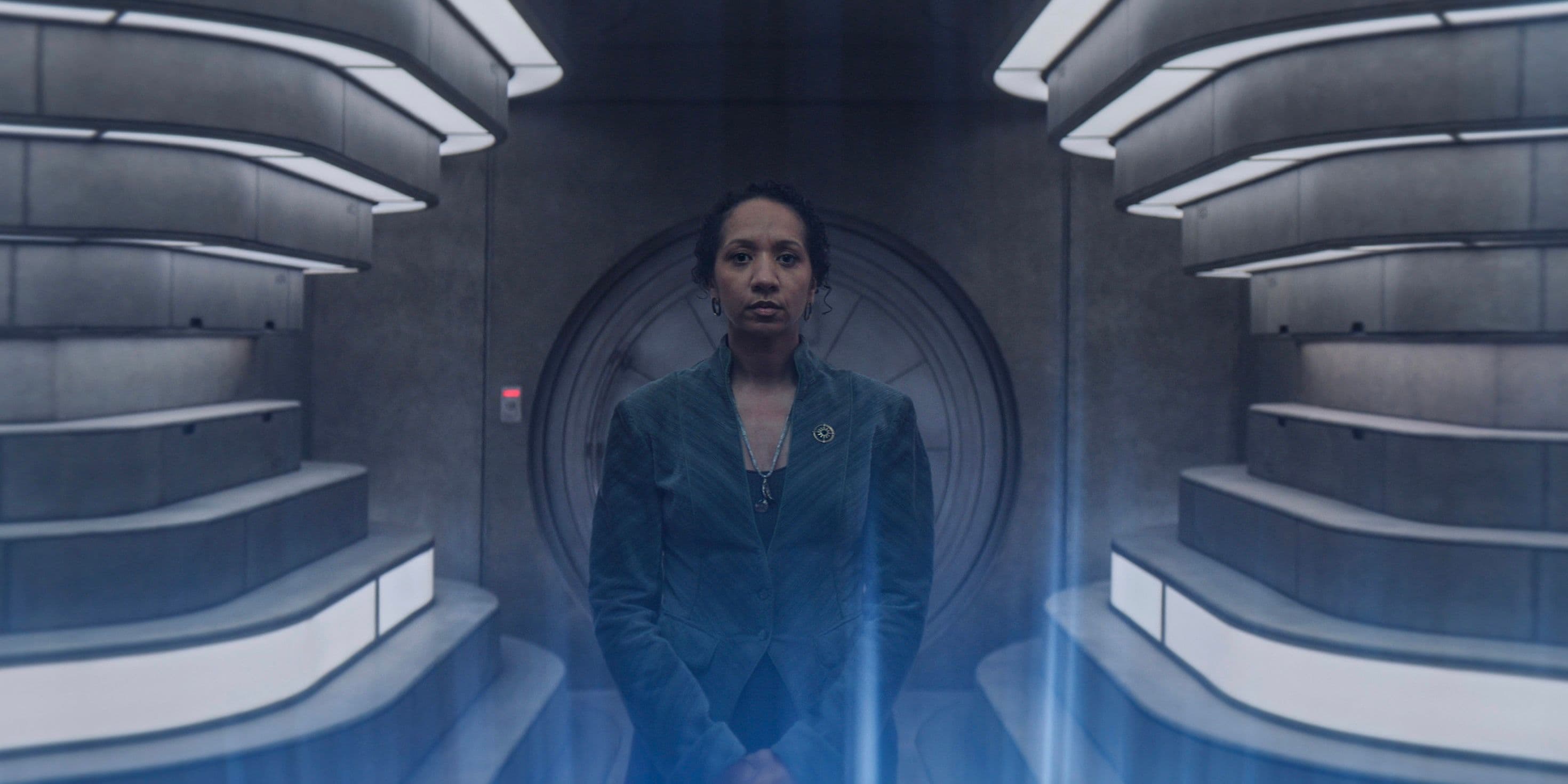 Silo Star Details Shocking Transition Into an Antagonist in New Season cover image