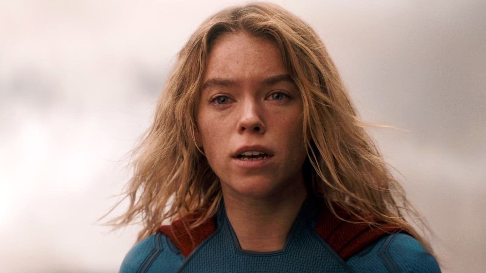 DC Abruptly Pulls Supergirl Movie Merch Featuring a Star Wars Character movies breakdown cover image