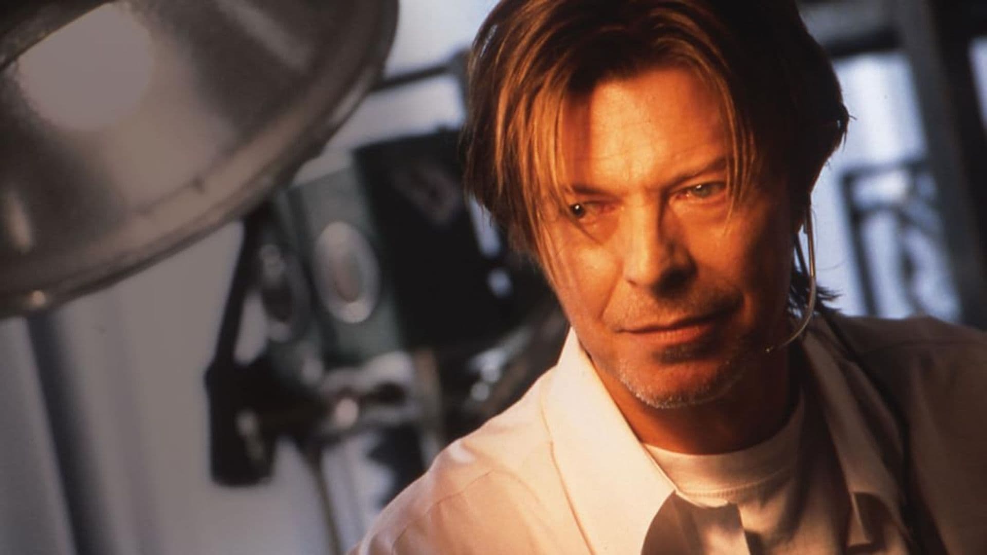 Davie Bowie's 2-Season Steamy Anthology Series Returns as a PVOD Hit 26 Years After Last Episode series breakdown cover image