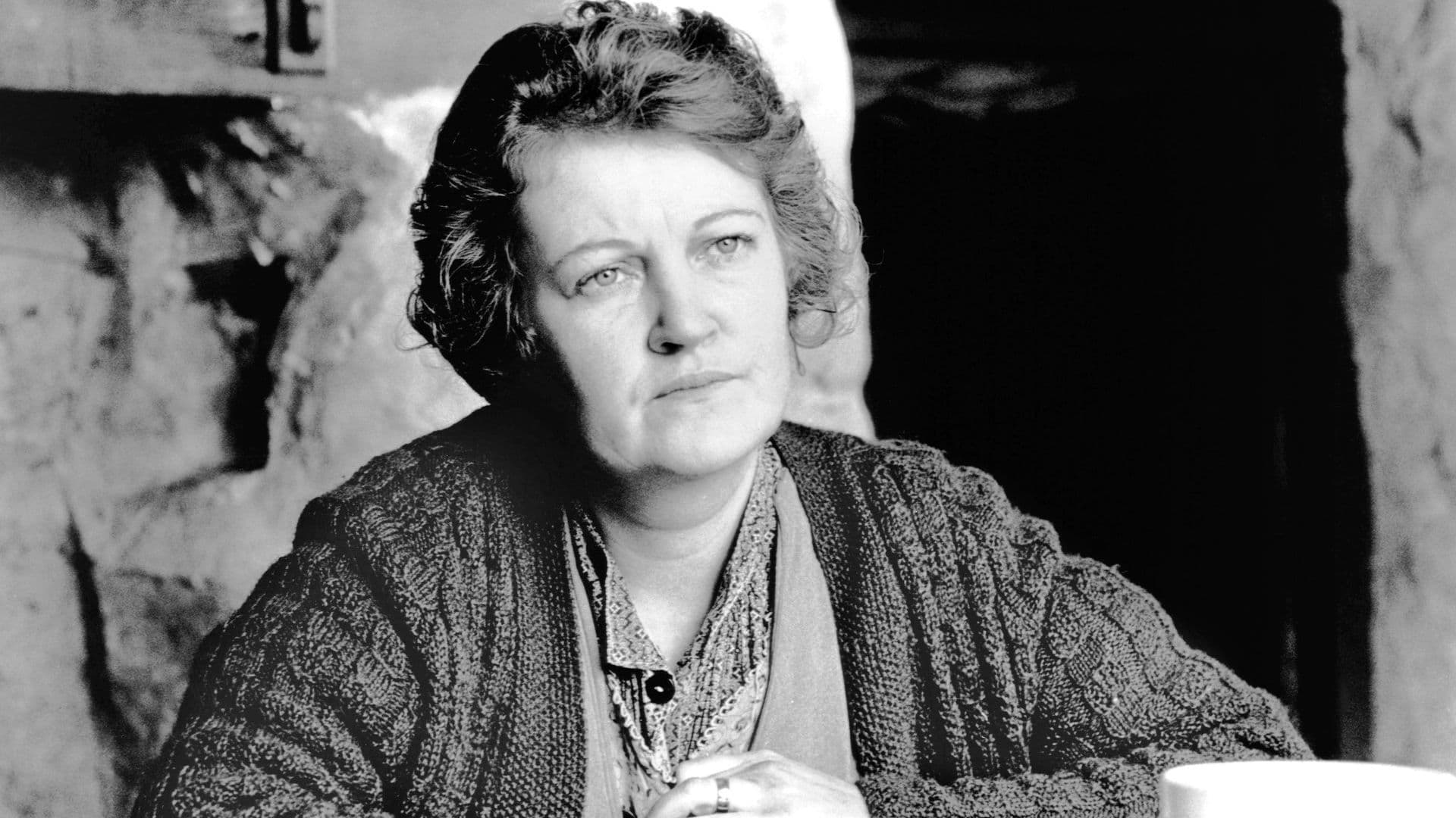 Brenda Fricker, My Left Foot and Home Alone 2 Star, Dies at 81 cover image