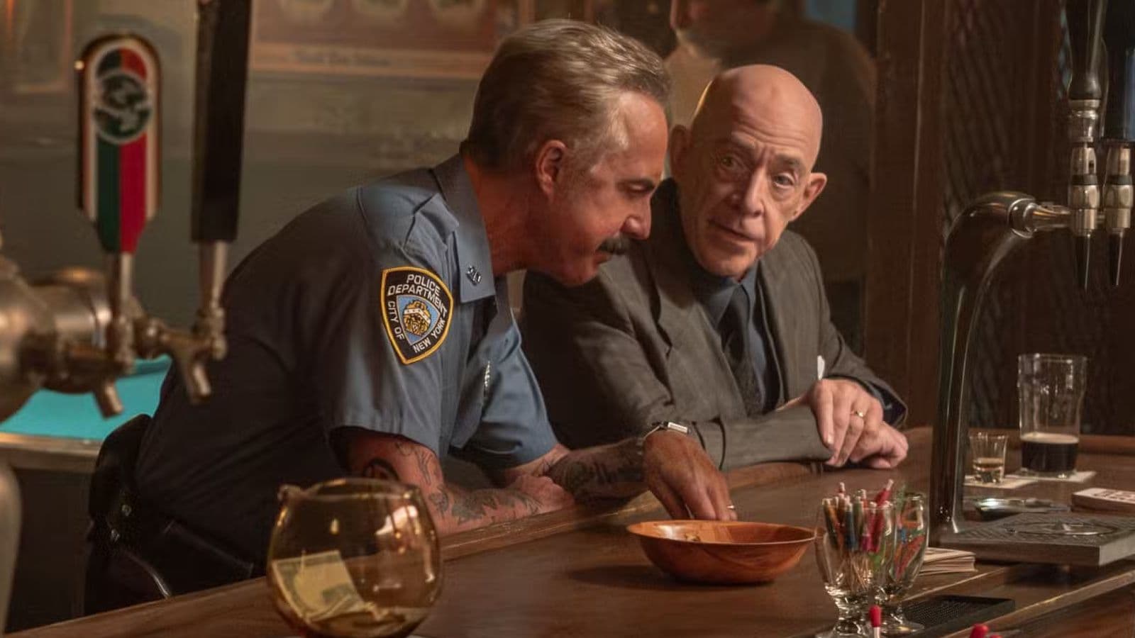Titus Welliver & J.K. Simmons' New Crime Drama Debuts Strong on Rotten Tomatoes cover image