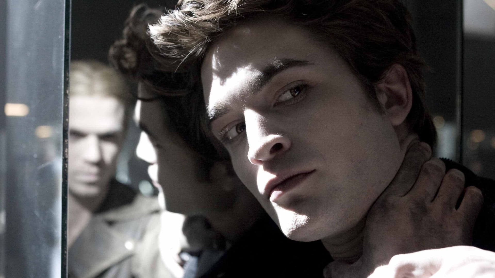 Netflix's Twilight Follow-Up Finally Gets Major Update With Returning Characters cover image