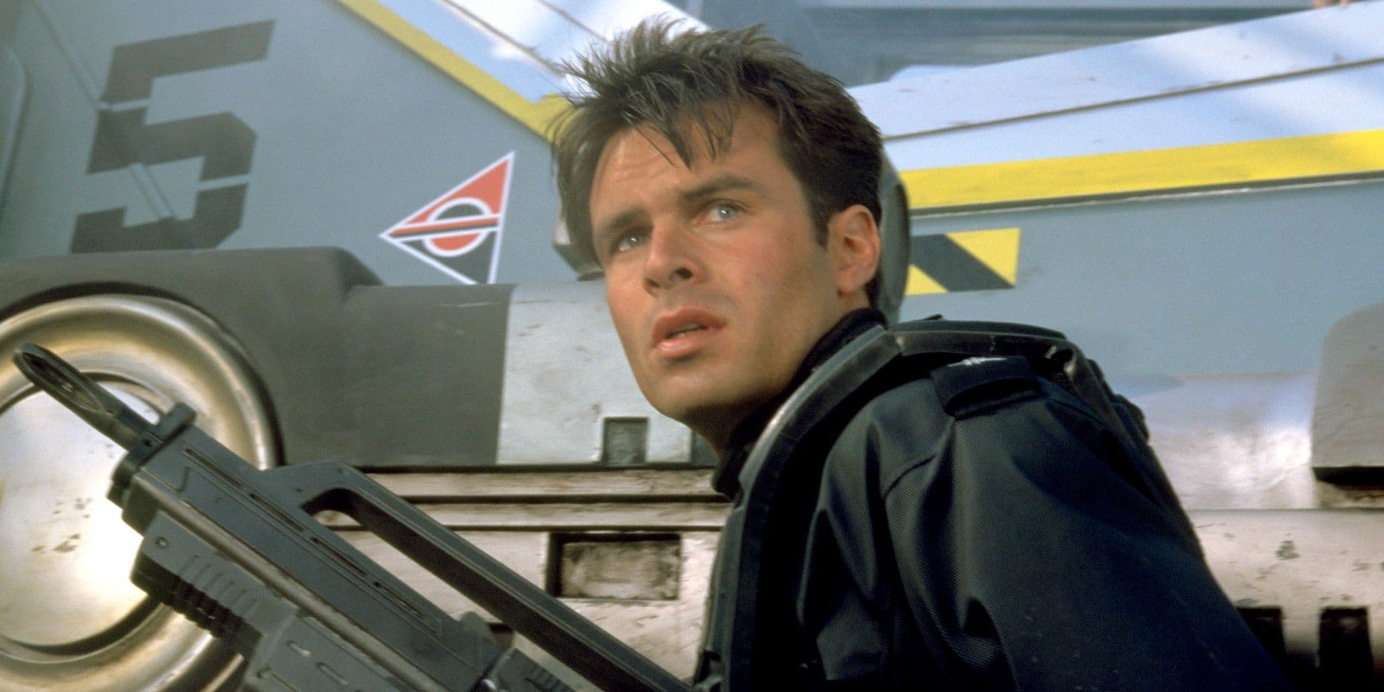 ‘Starship Troopers’ Star Has One Rule for Returning to the Sci-Fi Cult Classic cover image