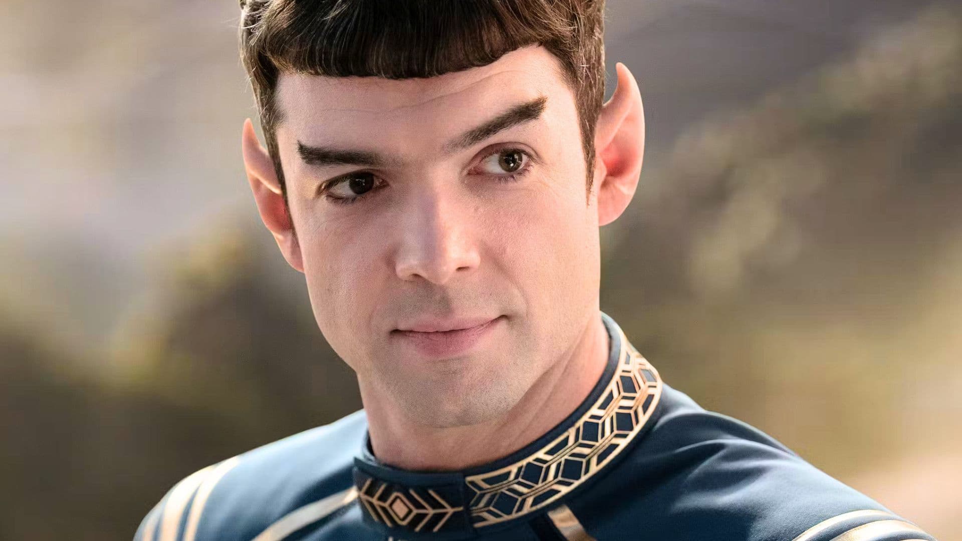Returning 'Star Trek: Discovery' Character Creates Worrying Problem for 'Strange New Worlds' cover image