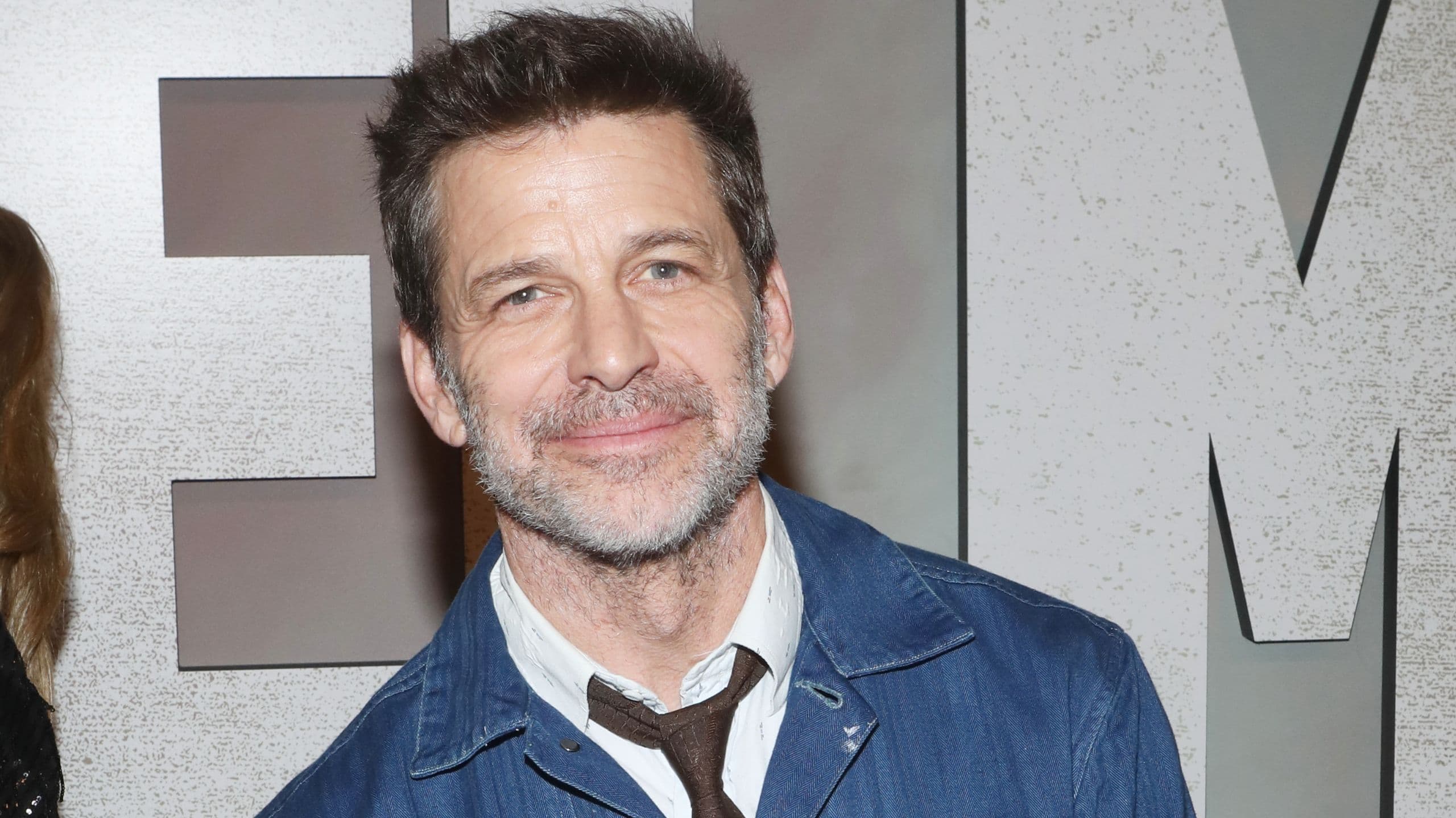 Zack Snyder Directing New Remake Of Kurt Russell’s 45-Year-Old Sci-Classic cover image