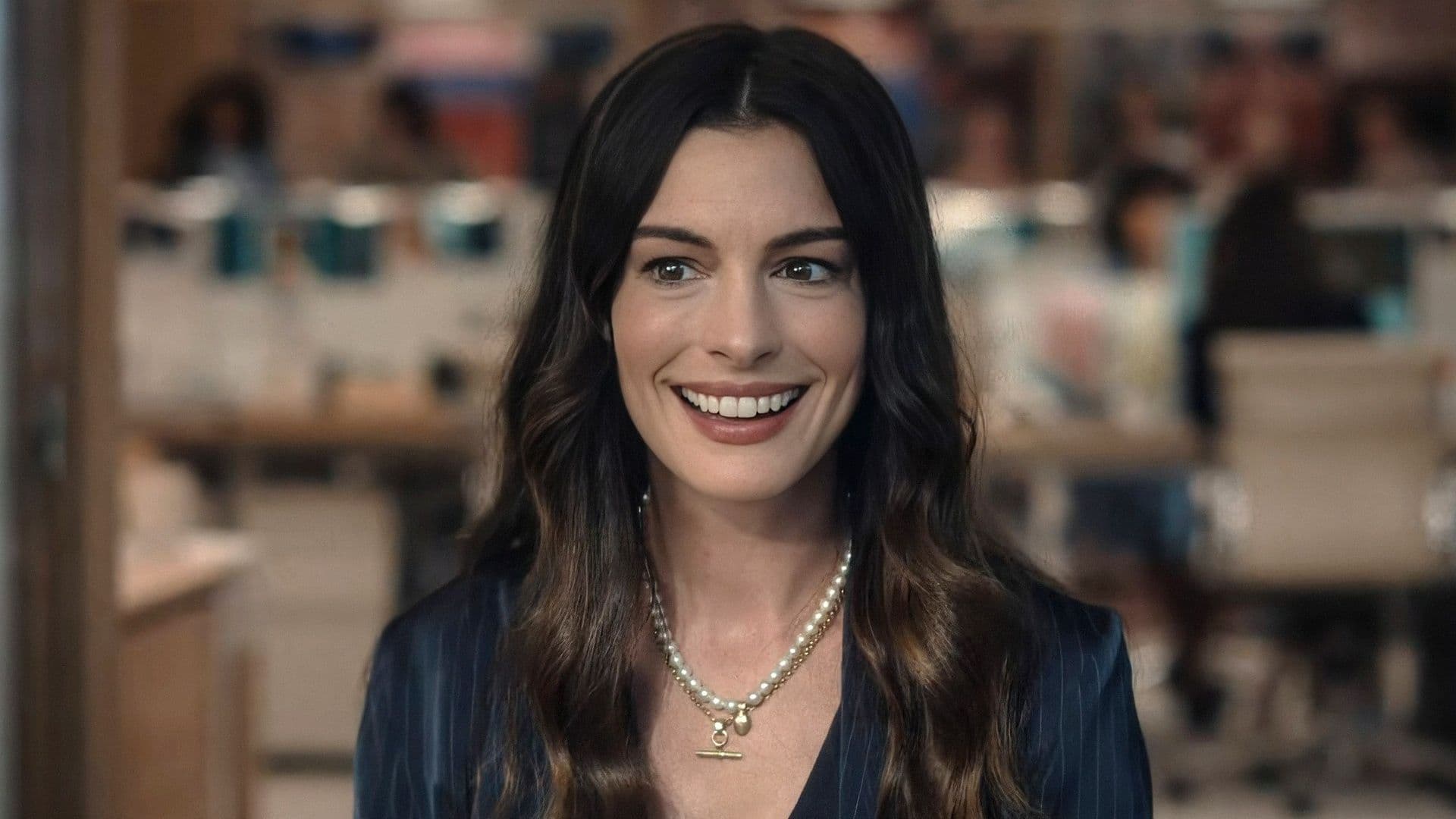 Christopher Nolan & Anne Hathaway's Sci-Fi Thriller Officially Dethroned By Devil Wears Prada 2 At The Domestic Box Office movies breakdown cover image
