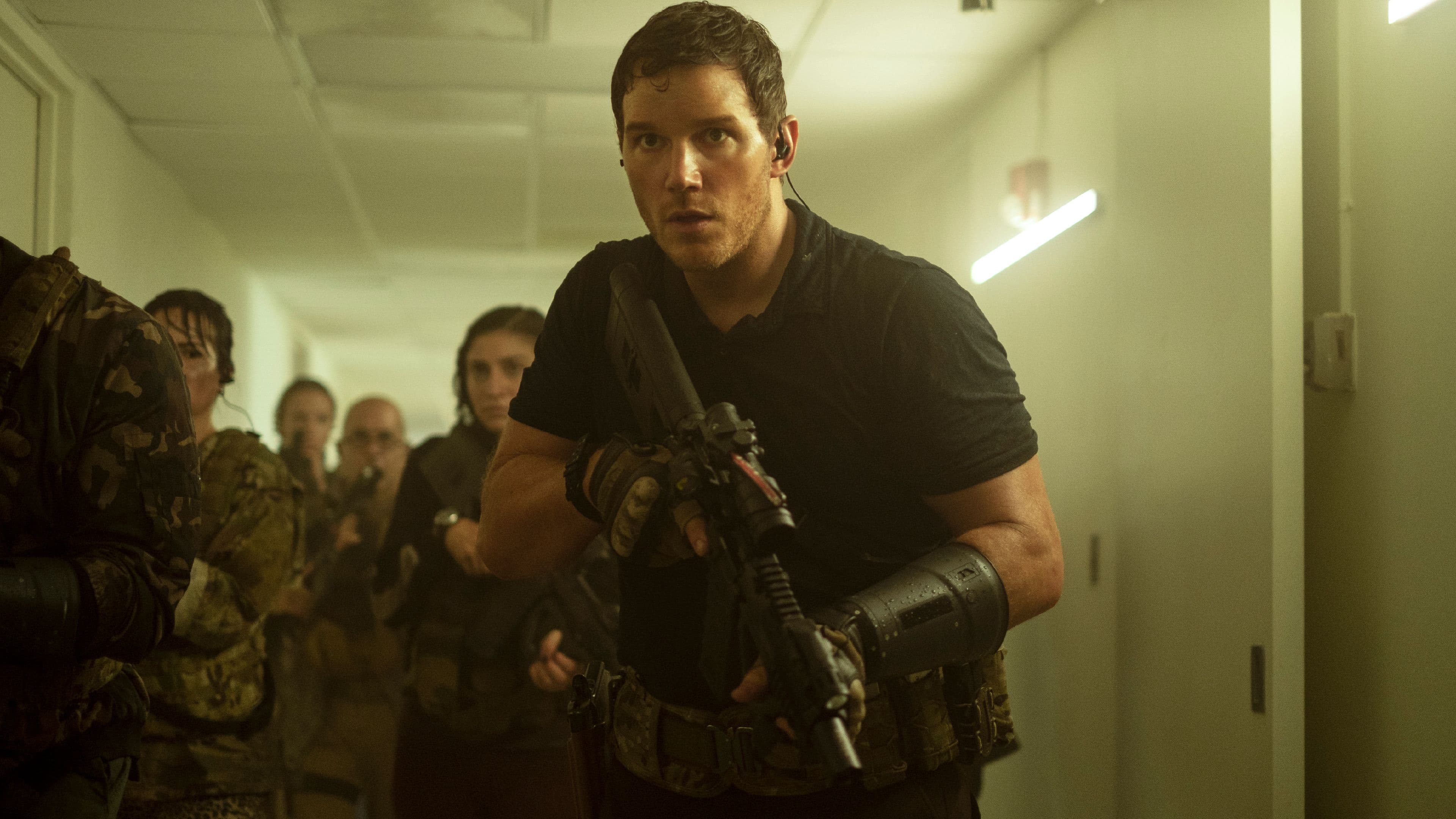 The Terminal List Meets Terminator In Prime Video's 2-Hour Sci-Fi Thriller cover image