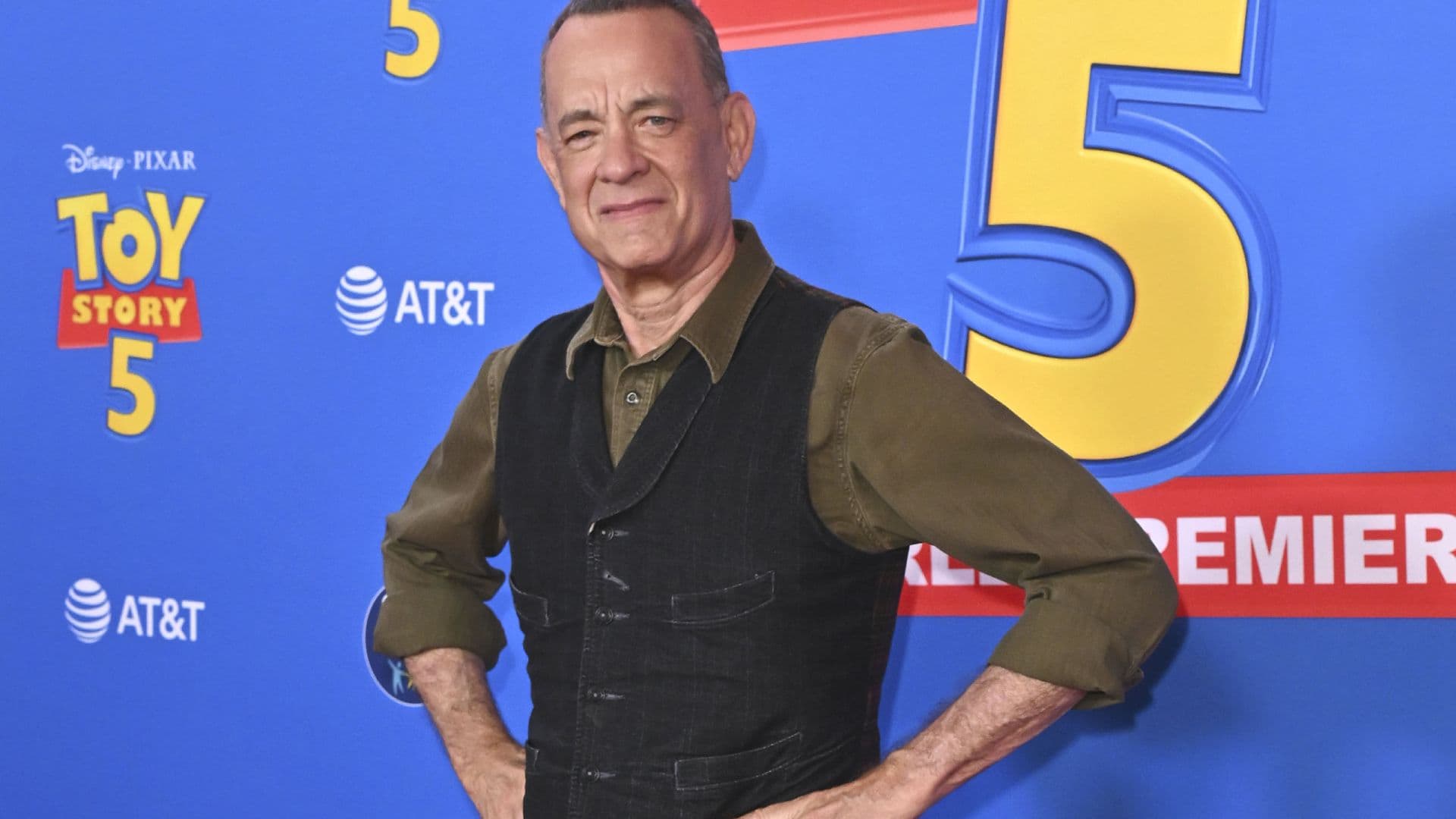 Tom Hanks’ New Replacement Actor Reportedly Revealed In Netflix’s 26-Year-Old Mystery Thriller Franchise Reboot cover image