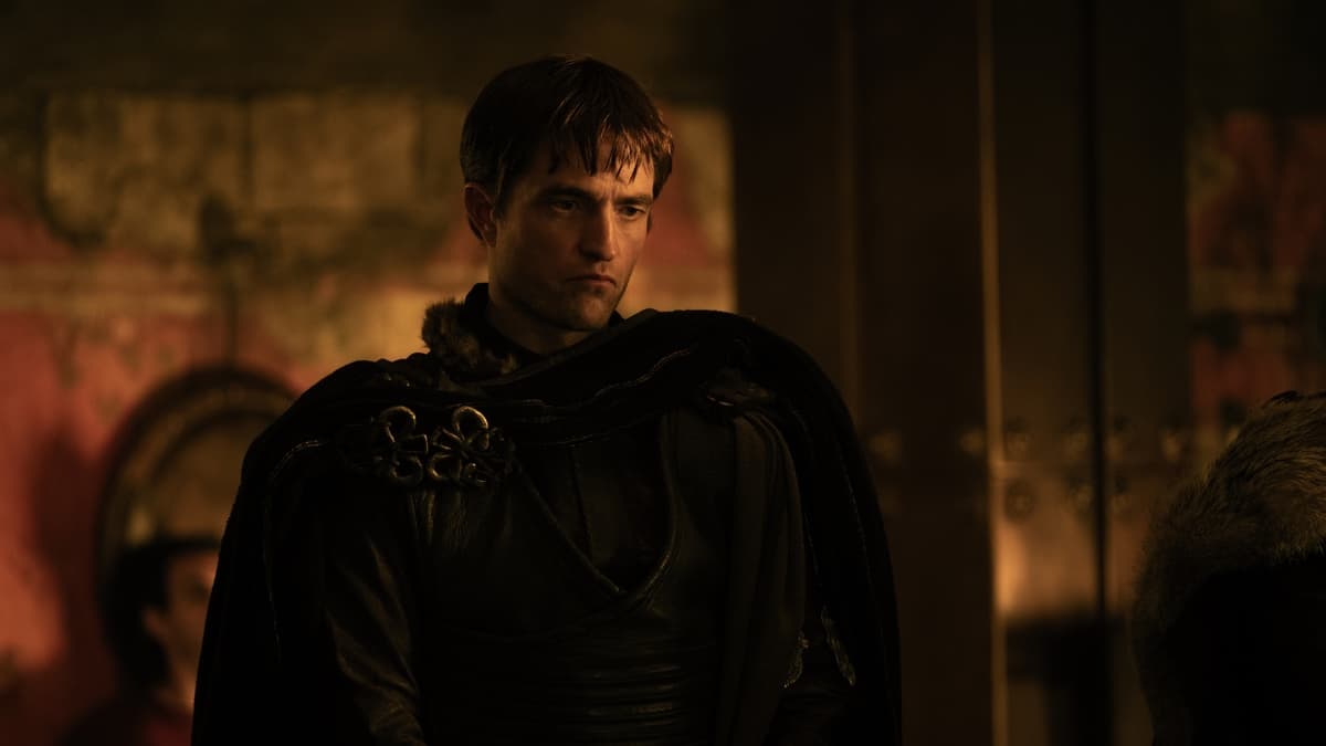 Batman Fans Prepared Christopher Nolan for Criticism of The Odyssey cover image