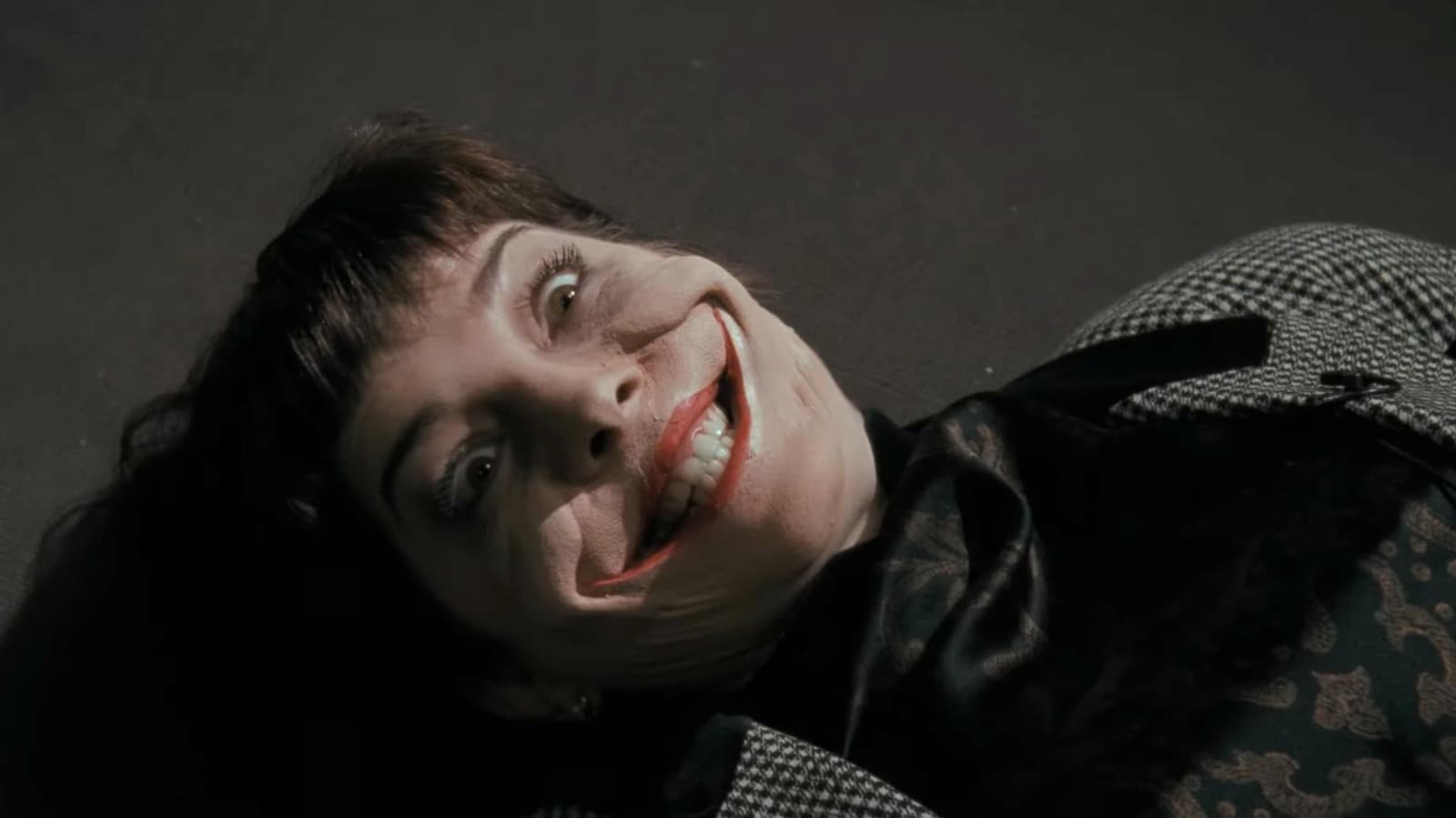 A Beetlejuice Star's Intended Role as a Joker Victim in Tim Burton's Batman cover image