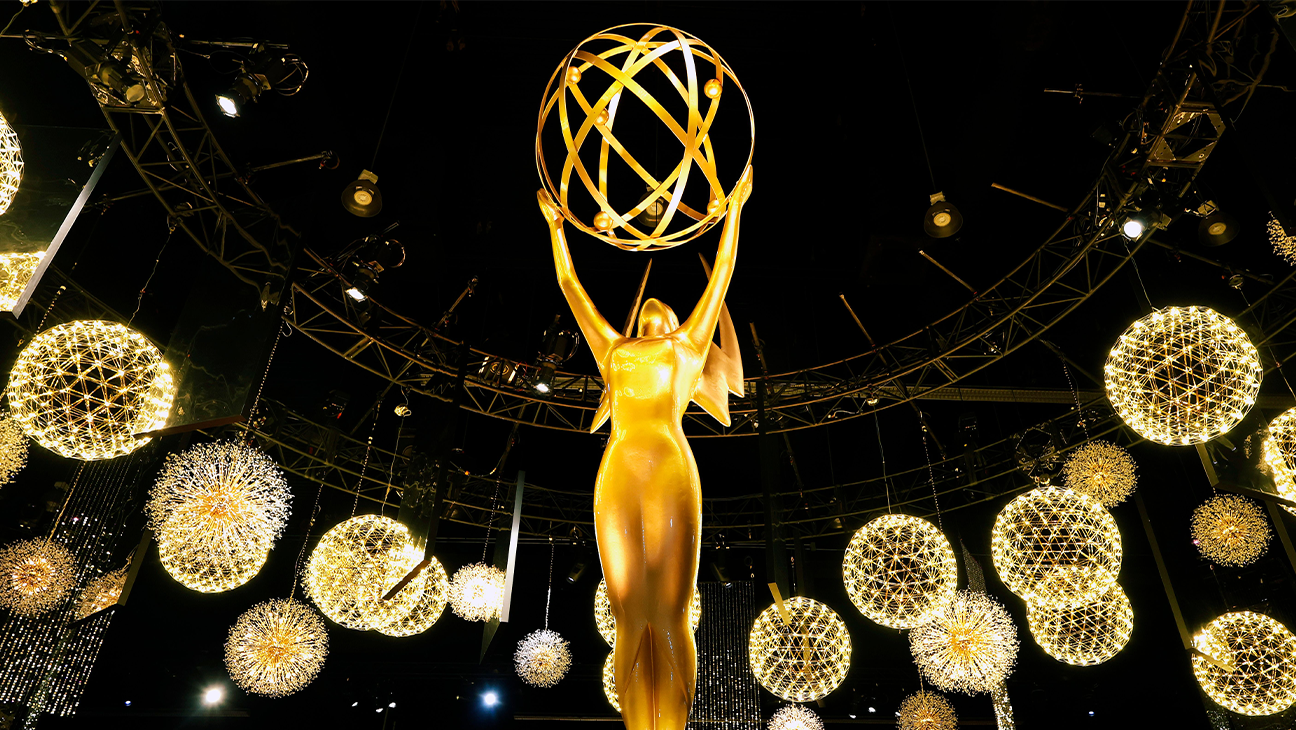 2026 Emmys: Watch the Red Carpet Livestream on NBC news cover image