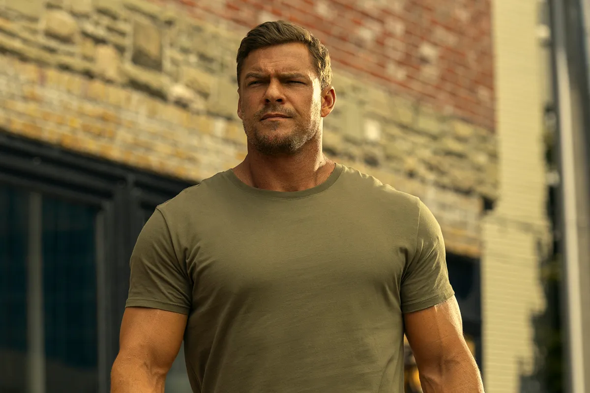 Alan Ritchson from Reacher series