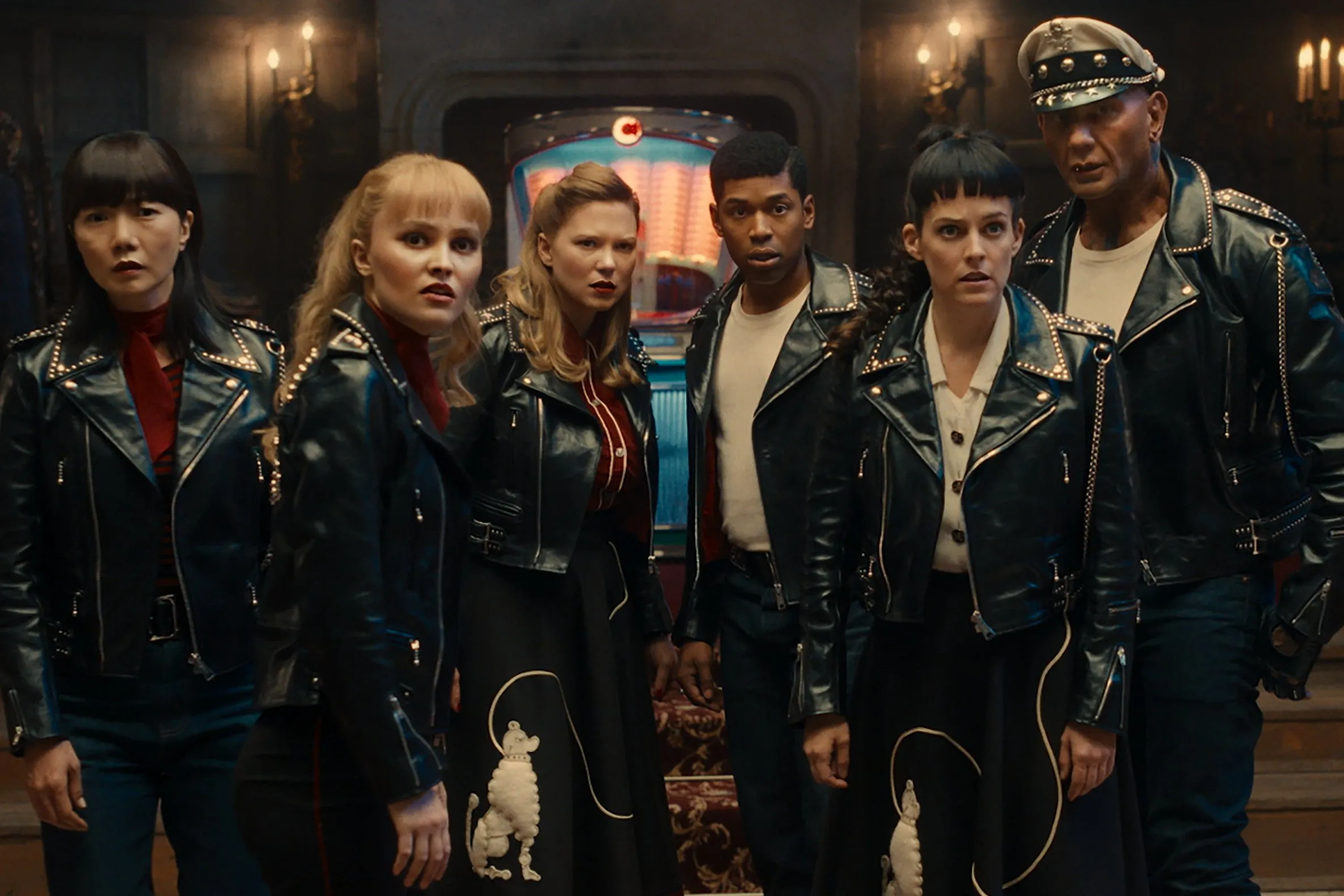 Alpha Gang Review: David and Nathan Zellner's Goofy Sci-Fi Spoof movies cover image