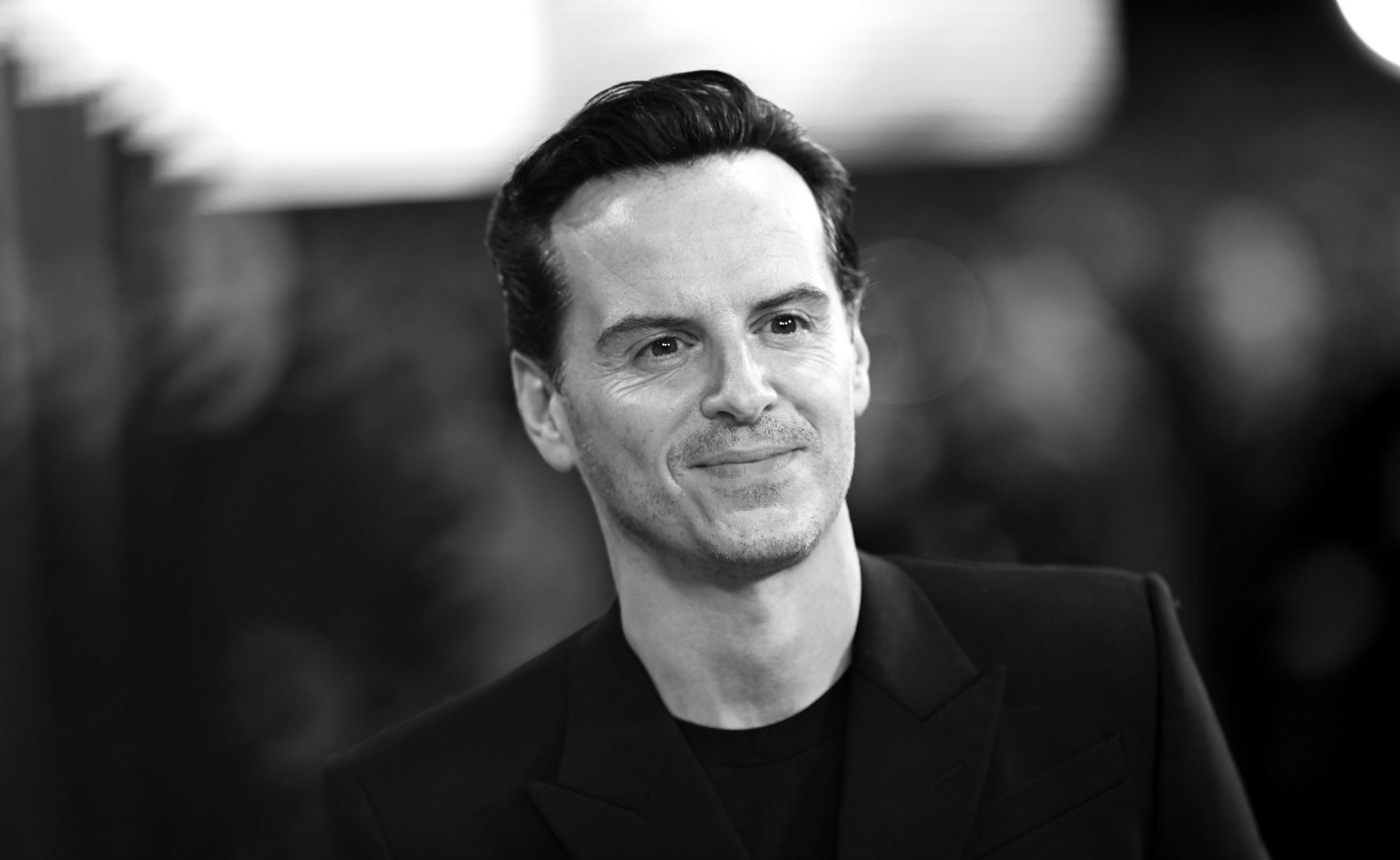 Andrew Scott to Reprise Role in ‘Sea Wall’ Off-Broadway for Feature Film Capture movies cover image