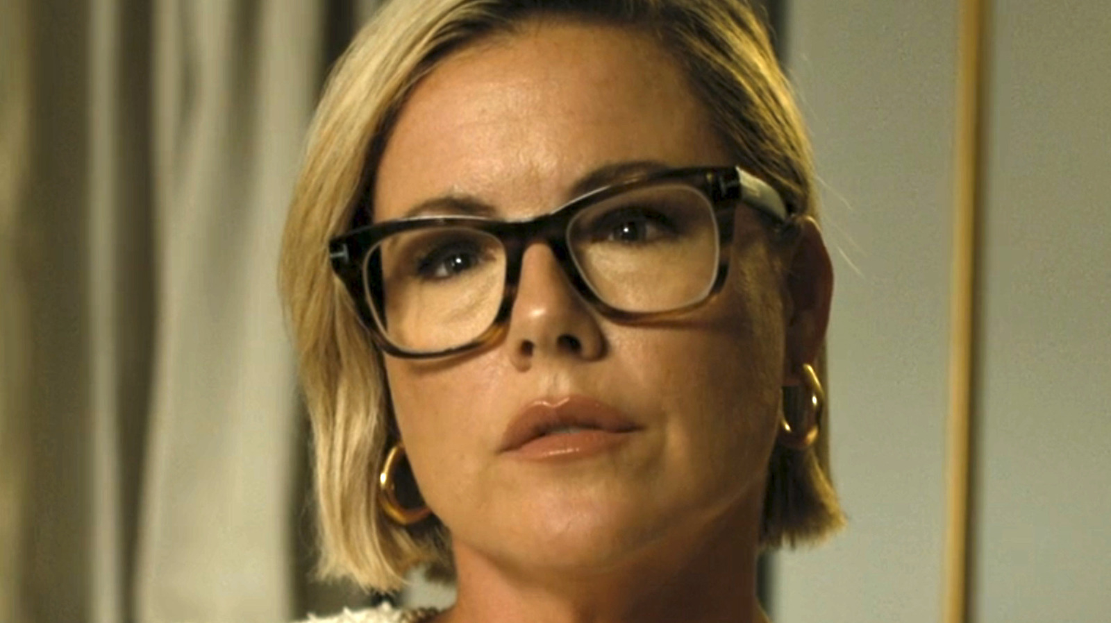 Before Reacher, Elspeth Sampson Actress Kathleen Robertson Starred On A Kelsey Grammer Drama series cover image