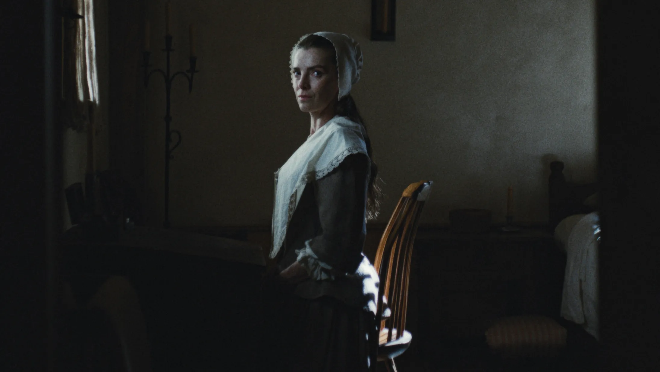 Betty Gilpin Wins Emmy for ‘Widow’s Bay’ with Unique Acceptance Speech news cover image