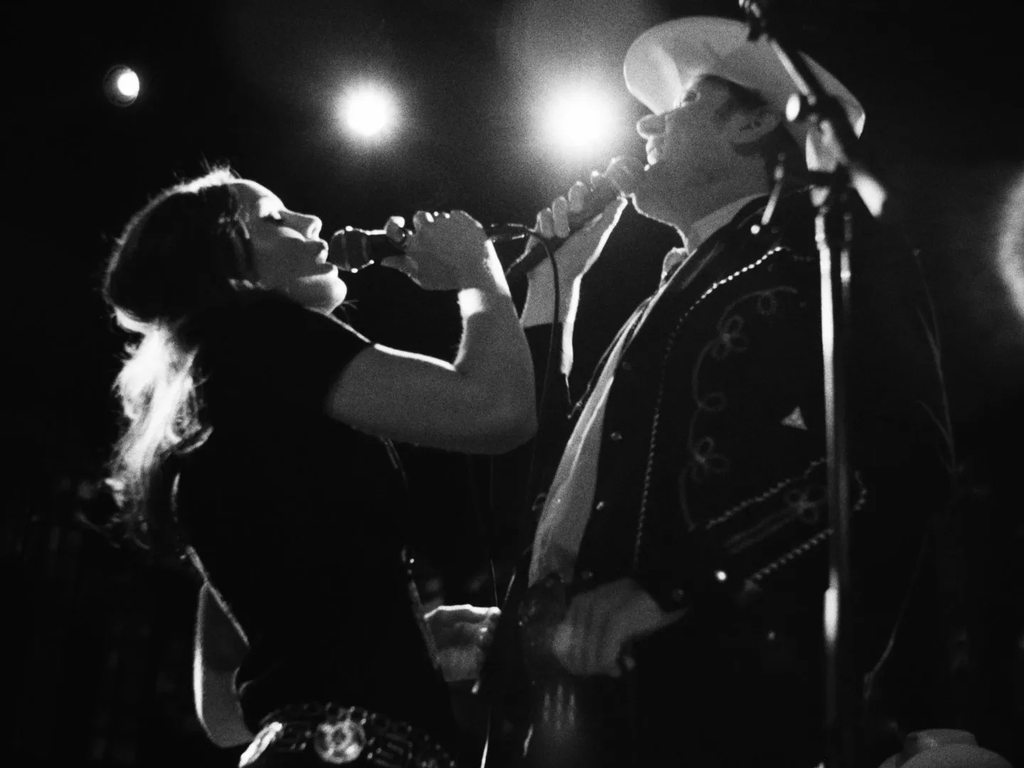 Zella Day and Jesse Woods in Bleeding Hearts documentary