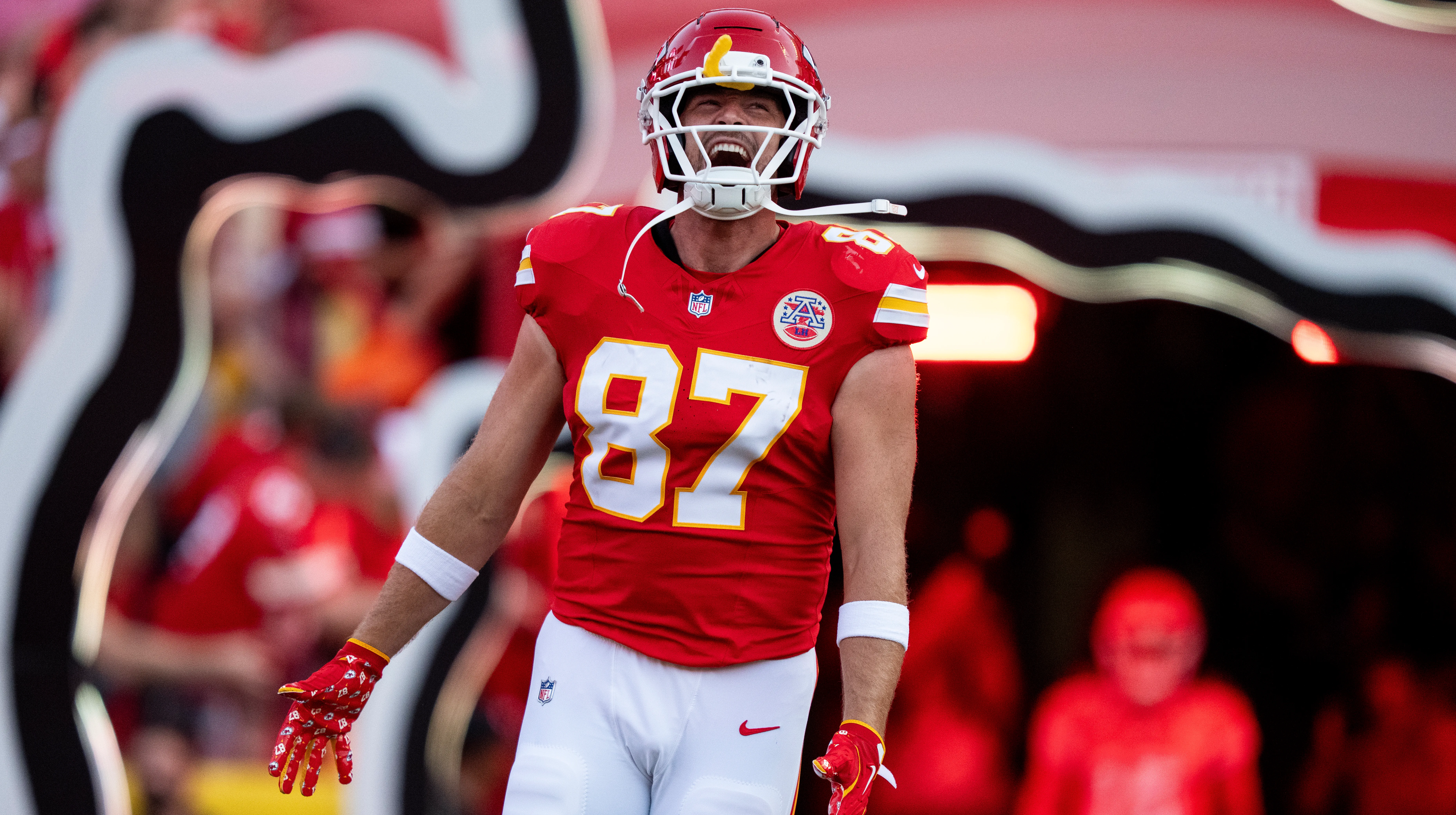 Colts vs. Chiefs: Where to Watch the Sunday Night Football Game Online news cover image