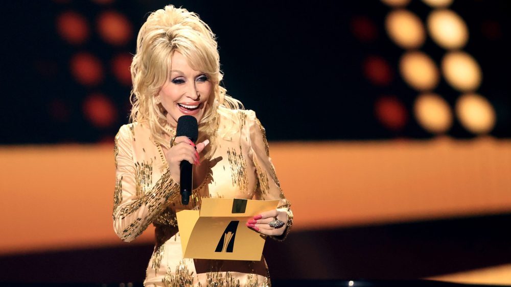 Dolly Parton Receives New Star on Hollywood Walk of Fame After Vandalism news cover image