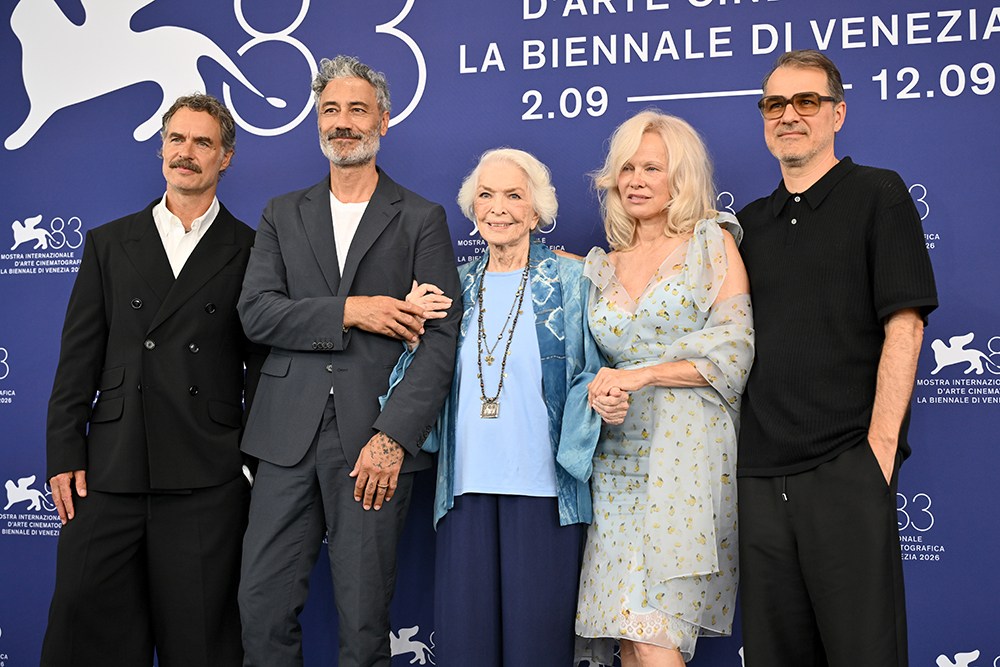 Ellen Burstyn embraces co-stars at Venice Film Festival