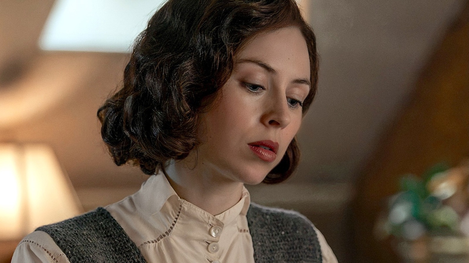 Hermione Corfield Wins TVLine's Performer of the Week for Outlander series cover image