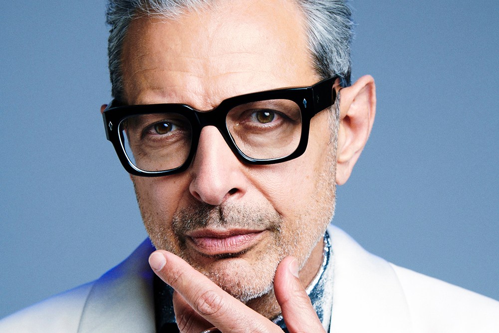 Jeff Goldblum hosts SNL U.K. premiere