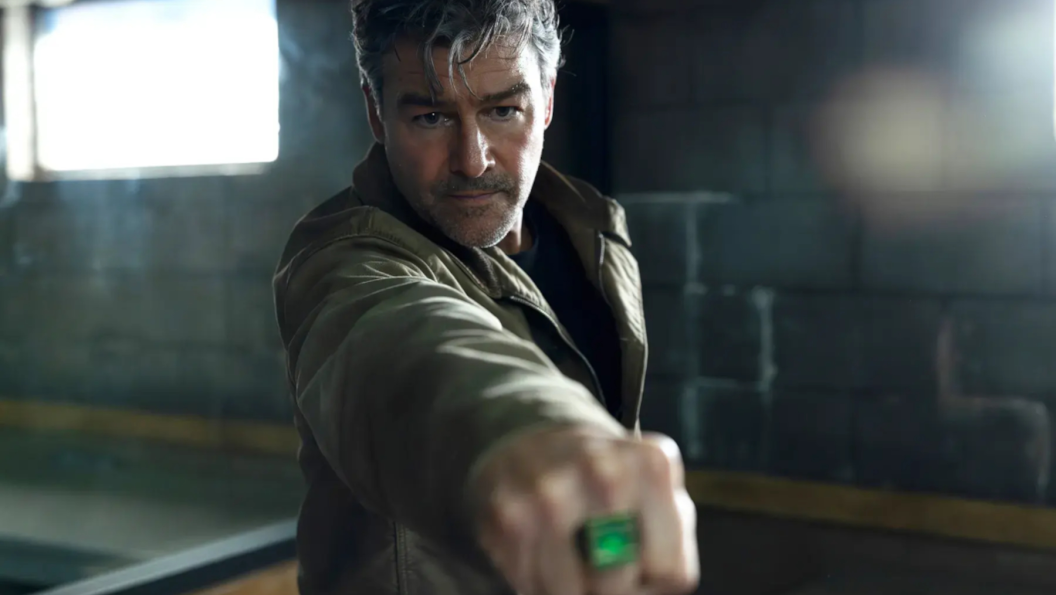 Lanterns Reveals Hal Jordan's Death Mystery Deepens in New Episode news cover image