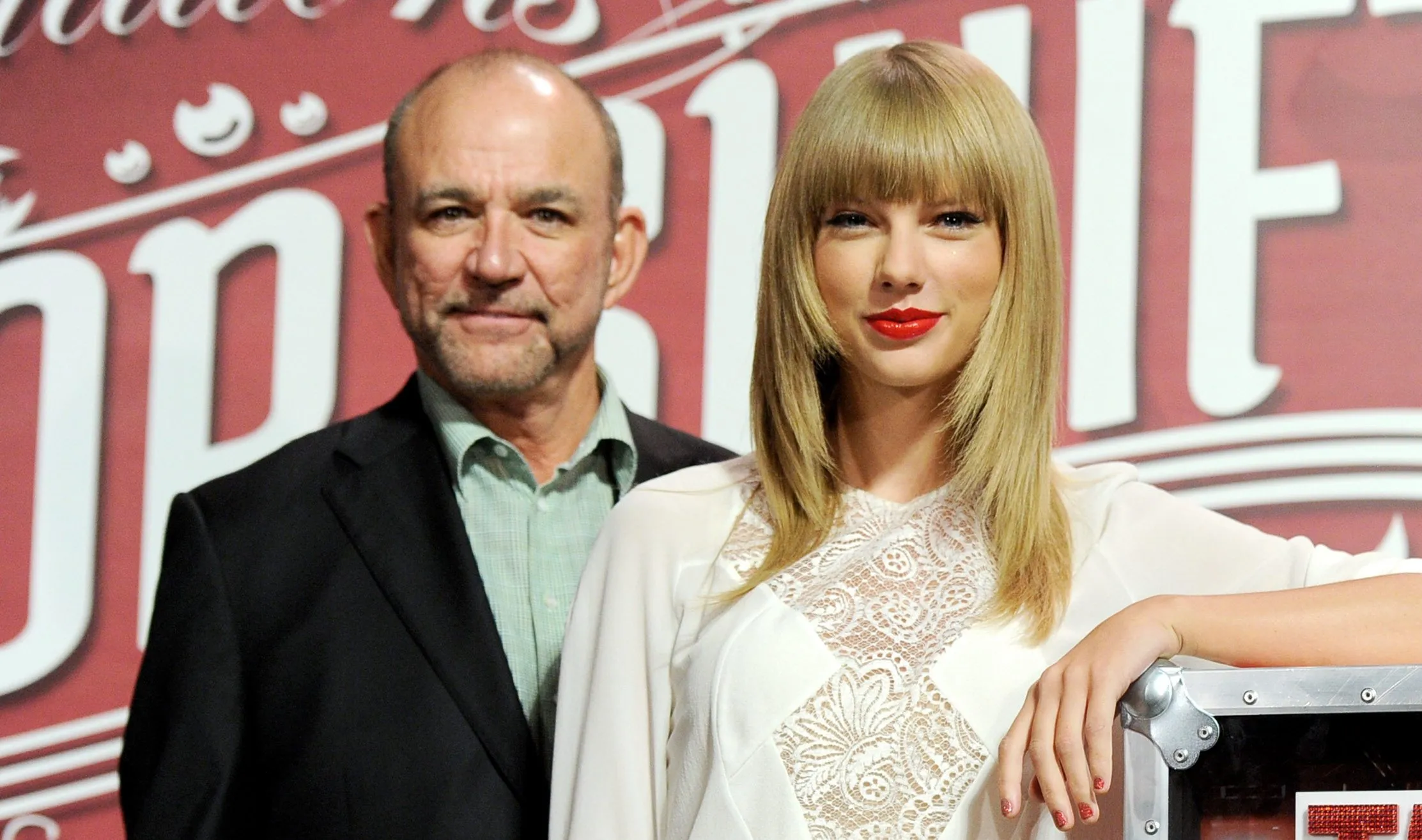 Louis Messina Challenges Live Nation/Ticketmaster Antitrust Settlement news cover image