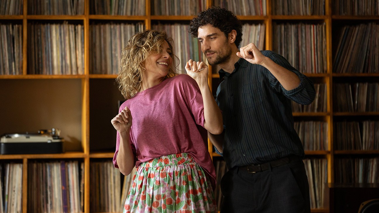 Nanni Moretti's 'It Will Happen Tonight' Premieres at Venice Film Festival movies cover image
