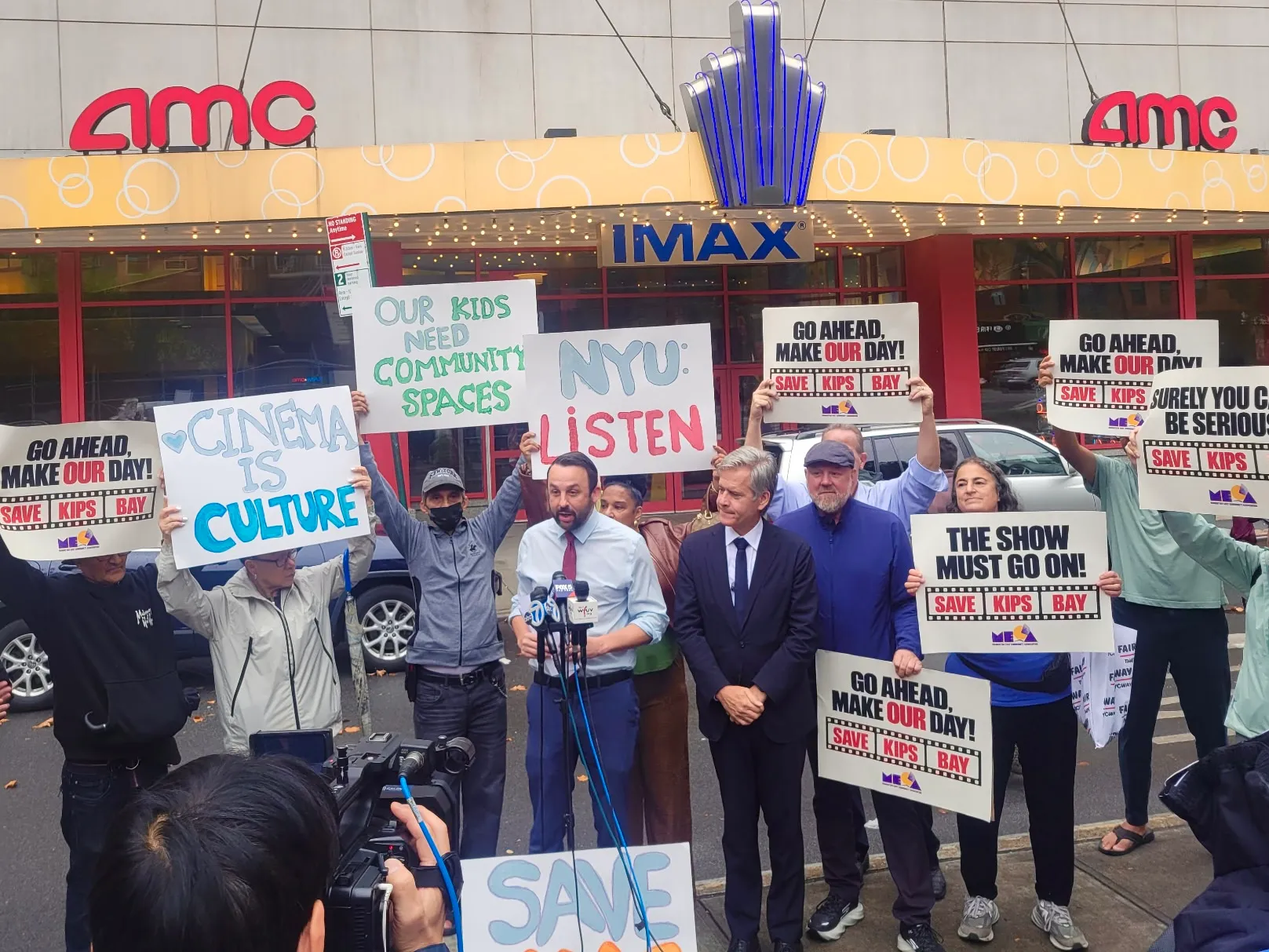 New Yorkers Rally to Save AMC Kips Bay Theater from Closure news cover image