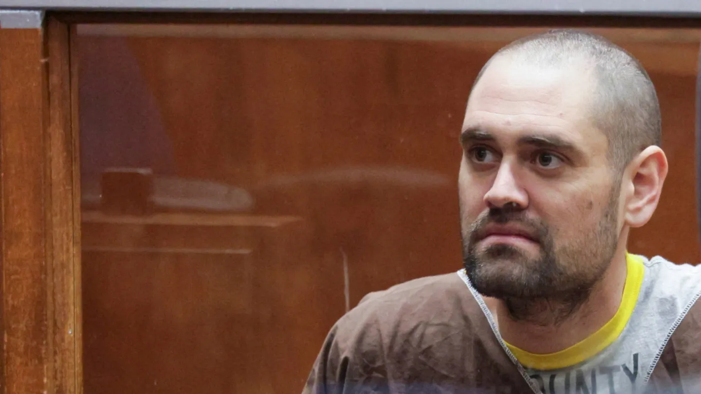 Nick Reiner Avoids Death Penalty in Parents’ Murder Case news cover image