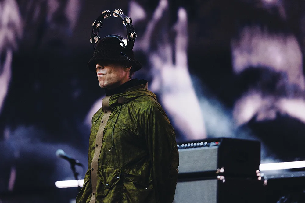 Oasis Documentary Directors Discuss Brothers’ Reunion for Disney+ movies cover image