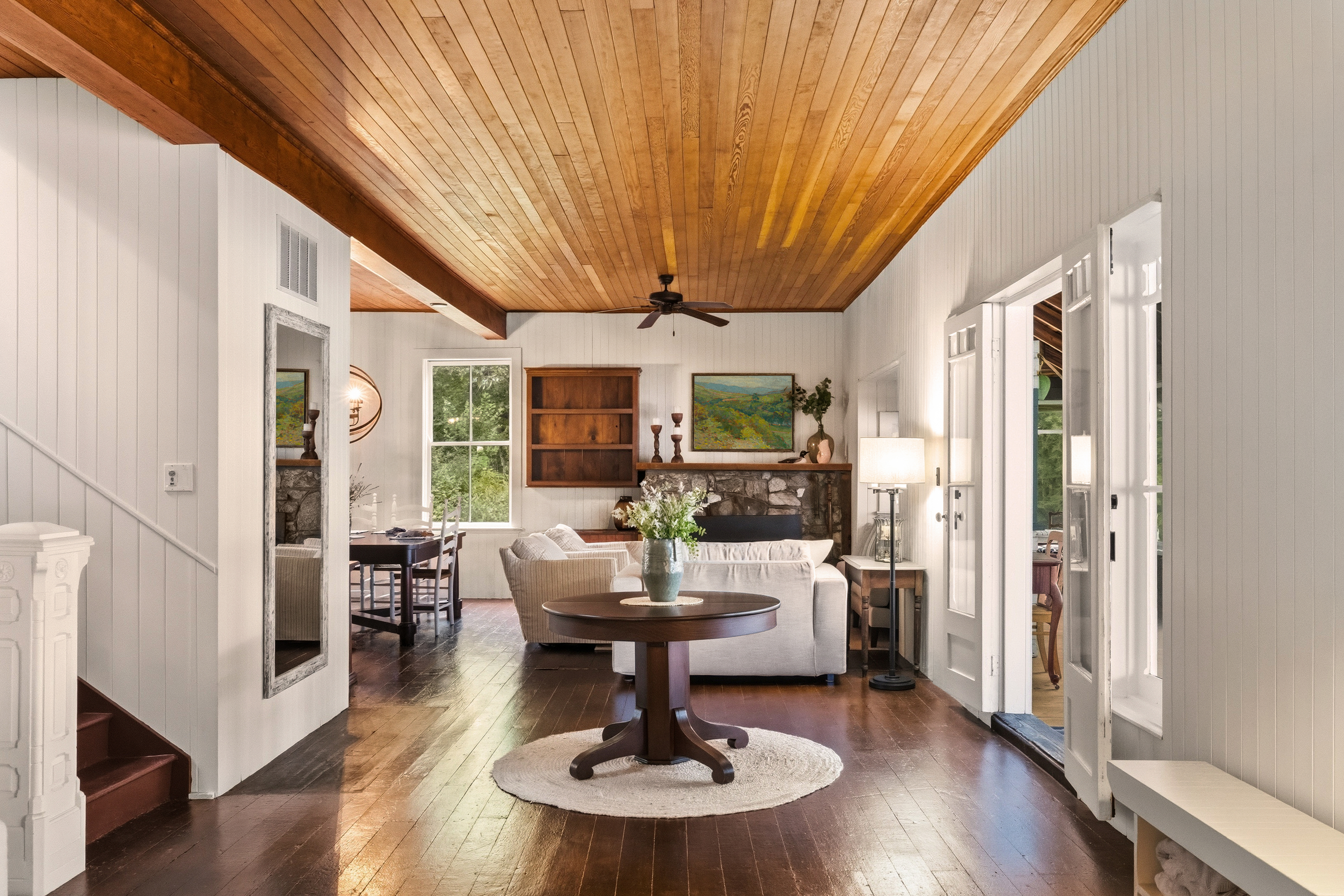 Gordon Bay Cottage in Muskoka