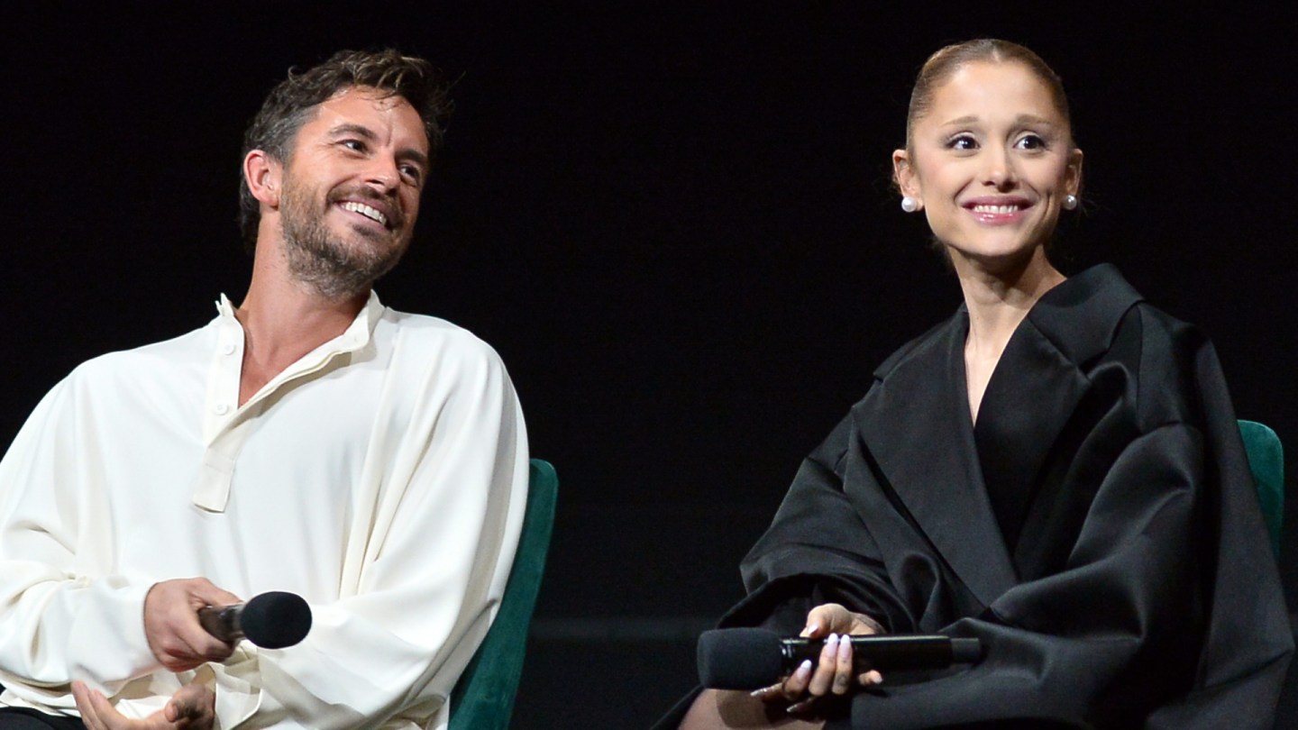 ‘Sunday in the Park With George’ Revival Canceled After Grande and Bailey Exit news cover image