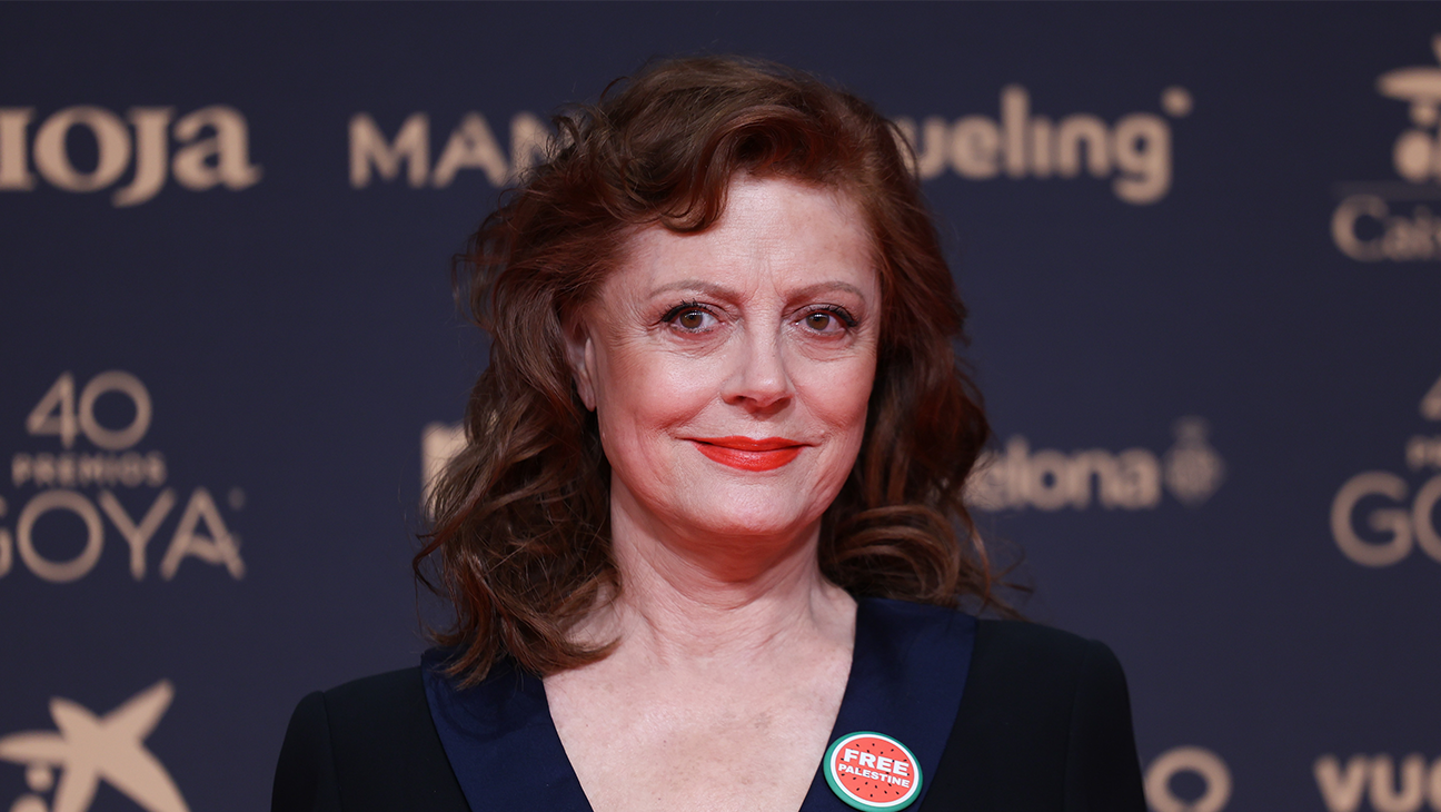 Susan Sarandon Reveals Film Losses Due to Support of Palestine movies cover image