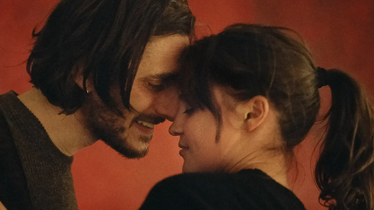 ‘The Echo Chamber’ Review Highlights Stellar Cast in Venice Competition movies cover image