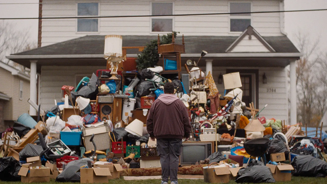 ‘Trash Mountain’ Review: A Gay Man Returns to His Conservative Hometown in a Warm, Perceptive Indie Comedy-Drama news cover image