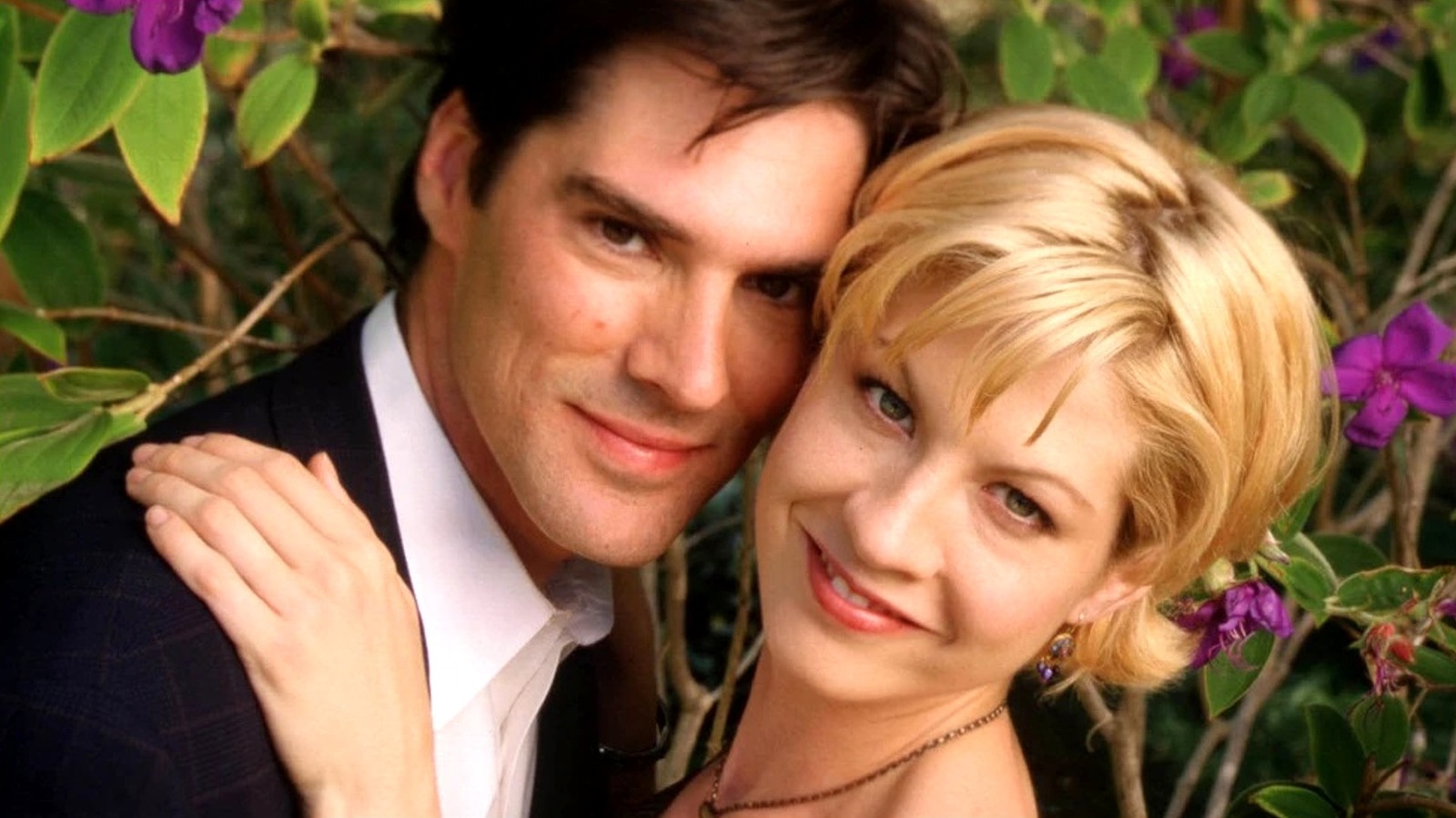 Chuck Lorre's 'Two And A Half Men' Surprises with 'Dharma & Greg' Crossover series cover image
